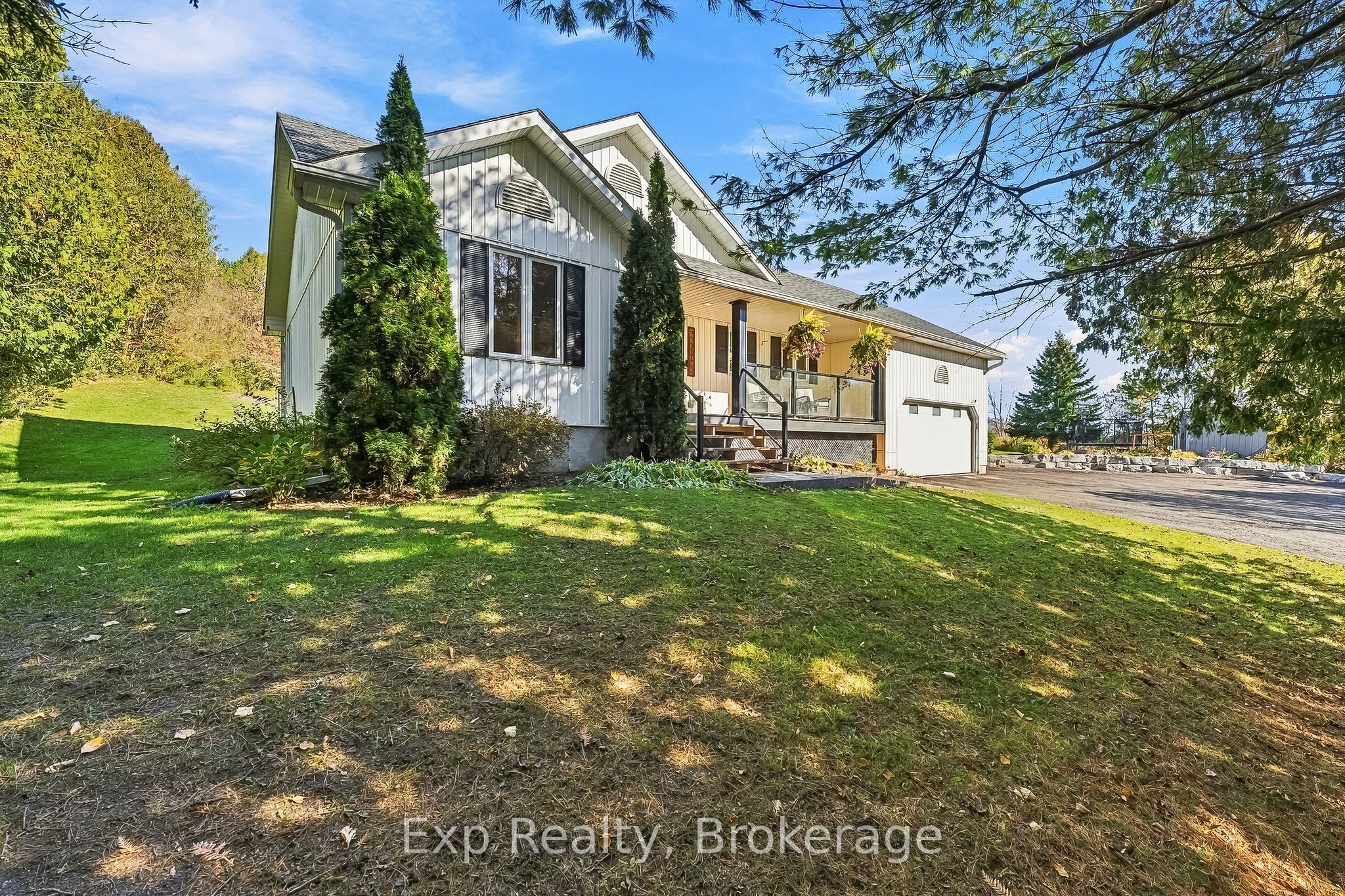 3835 Harwood Road Property Photo 1