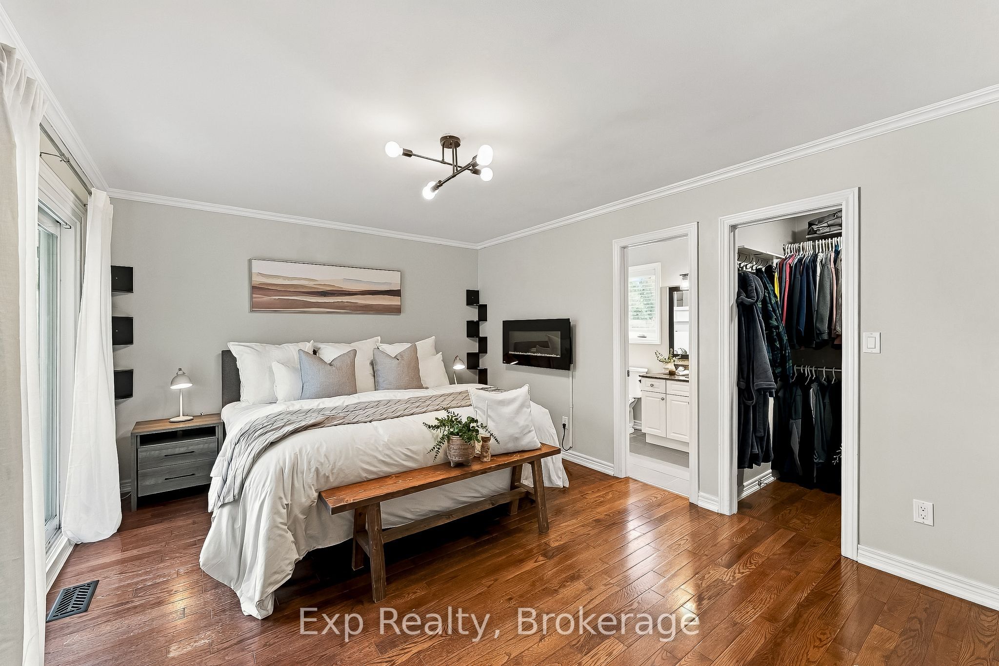 3835 Harwood Road Property Photo 17