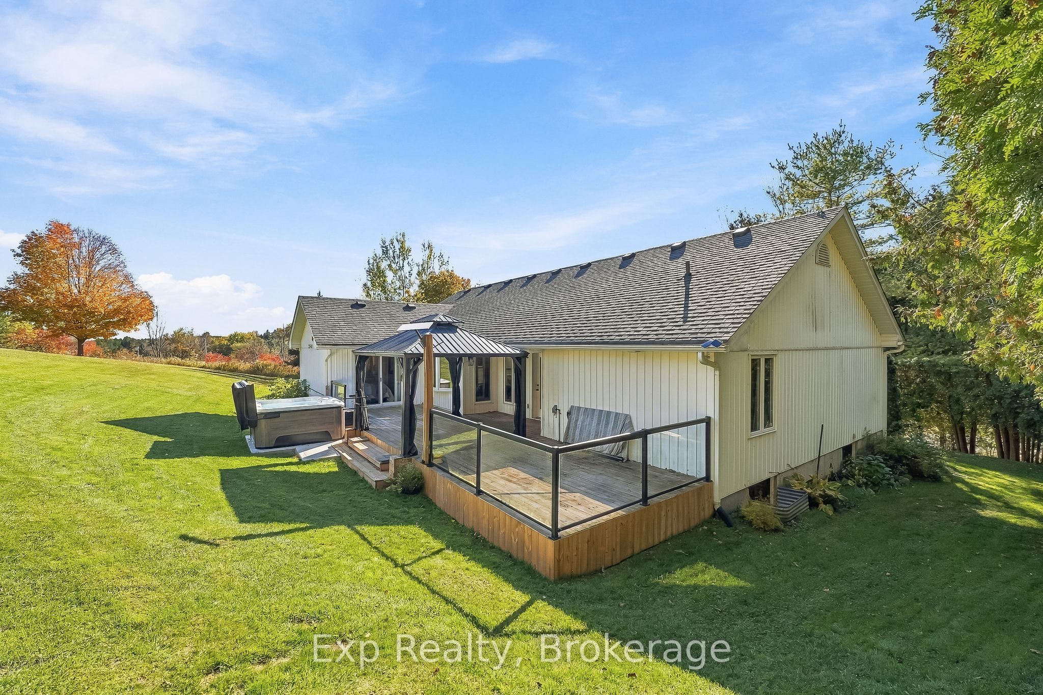 3835 Harwood Road Property Photo 40