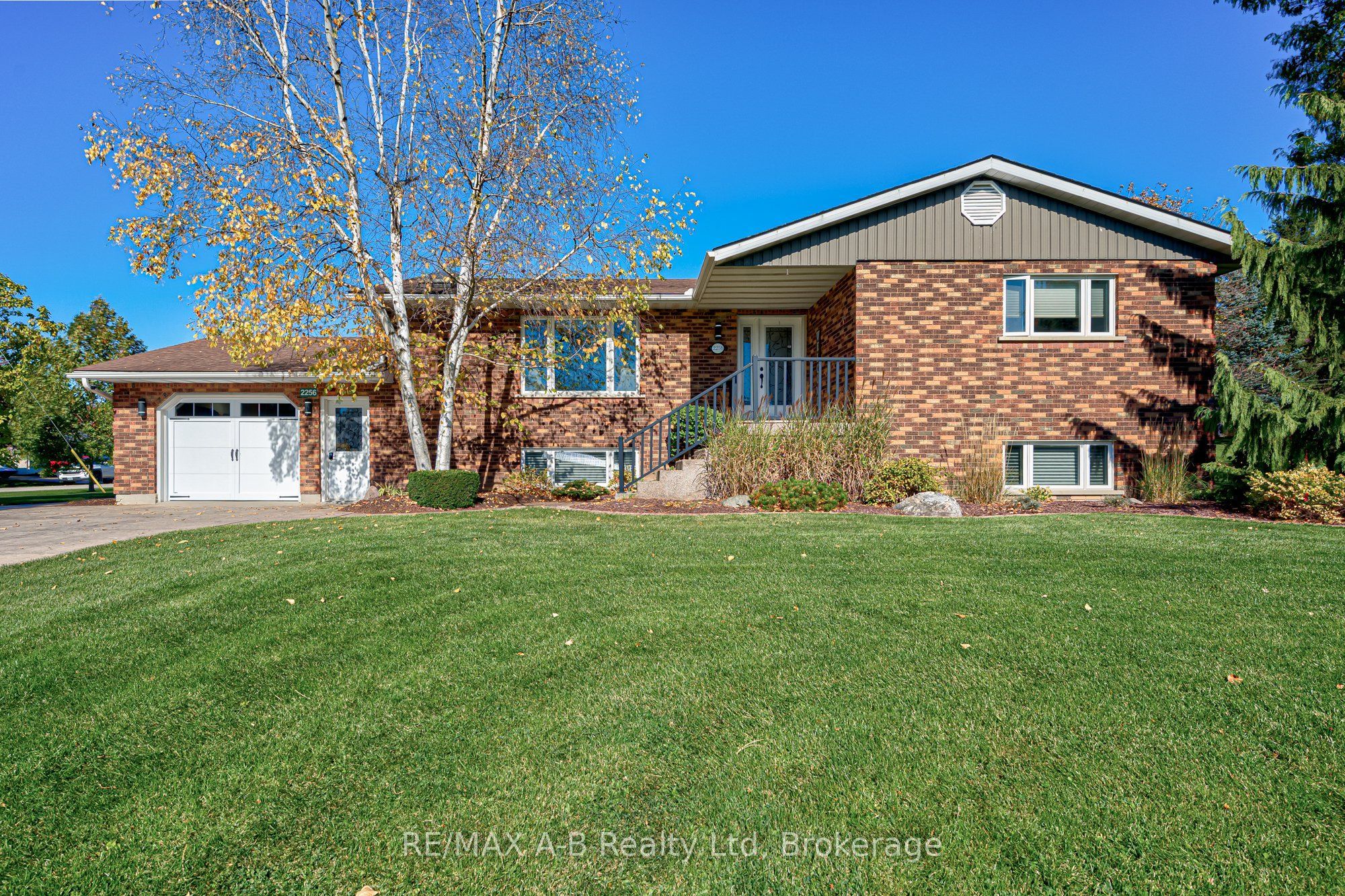 2256 Webster Street Property Photo 1