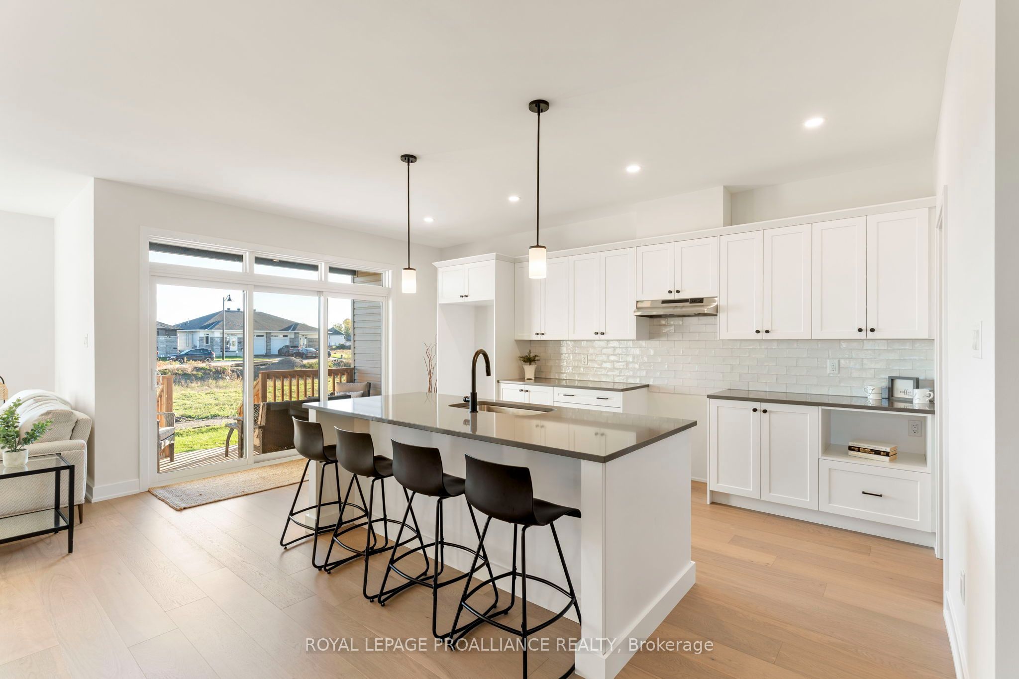 1057 Moore Street Property Photo 16