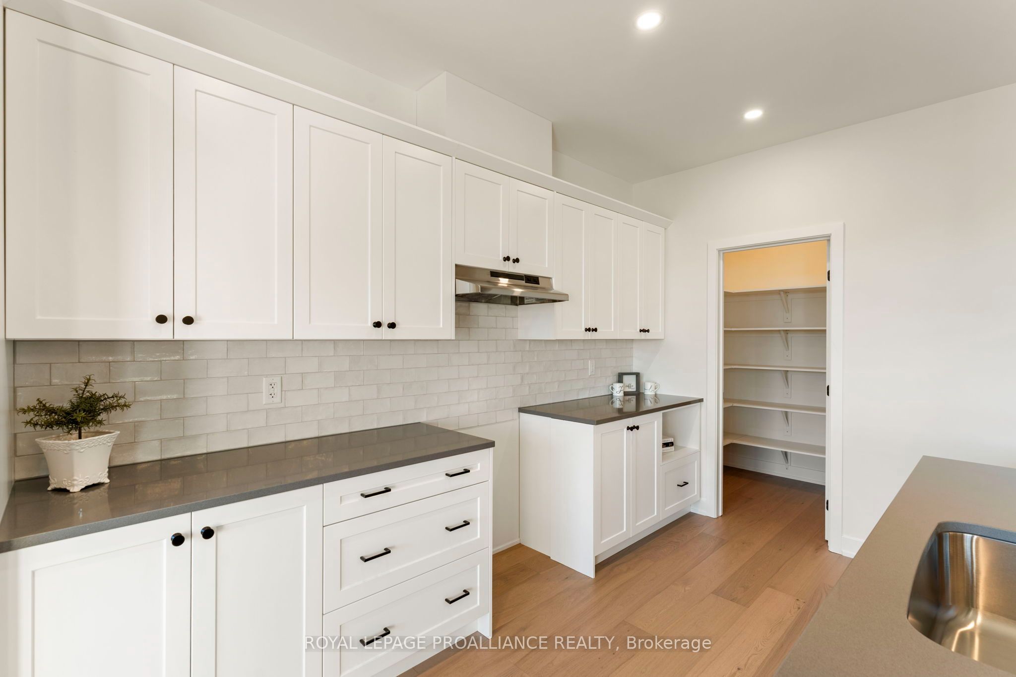 1057 Moore Street Property Photo 20