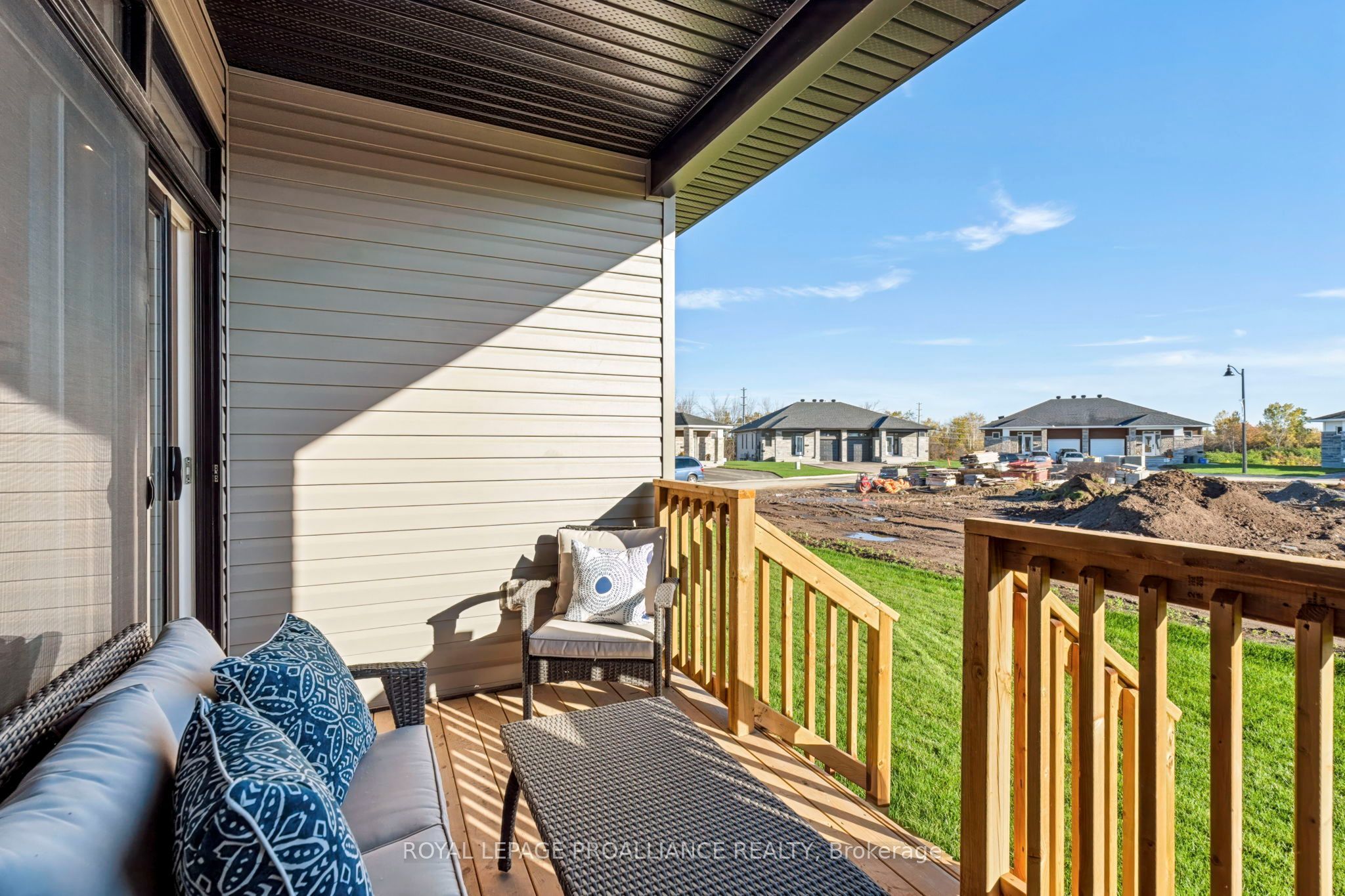 1057 Moore Street Property Photo 33