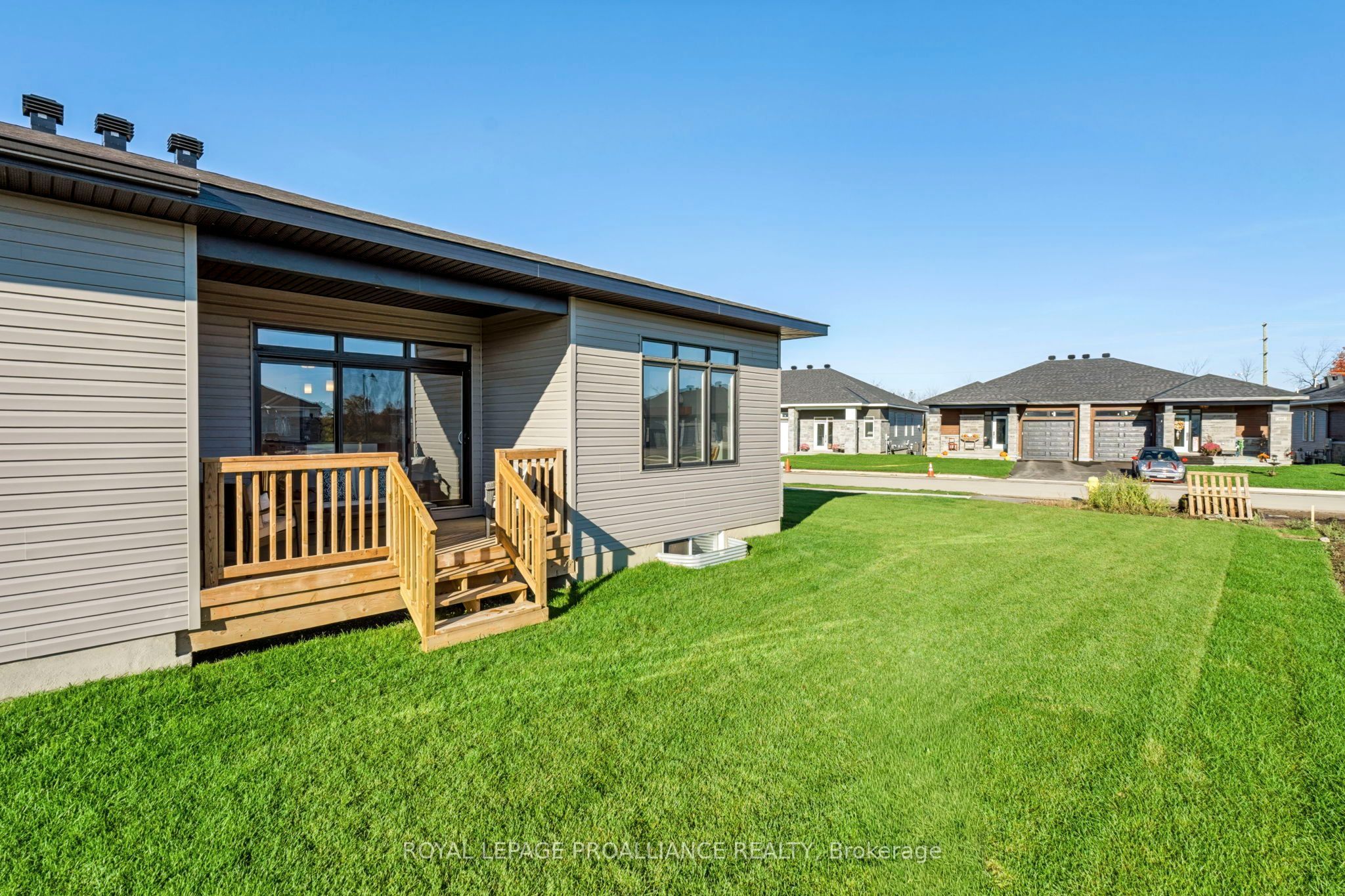1057 Moore Street Property Photo 35