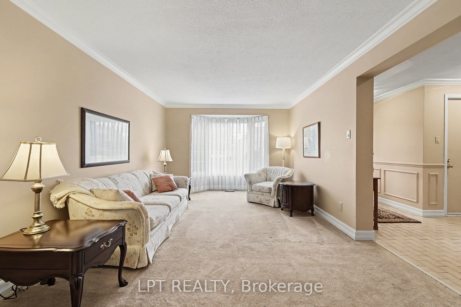 28 Meadow Glade Gardens Property Photo 9