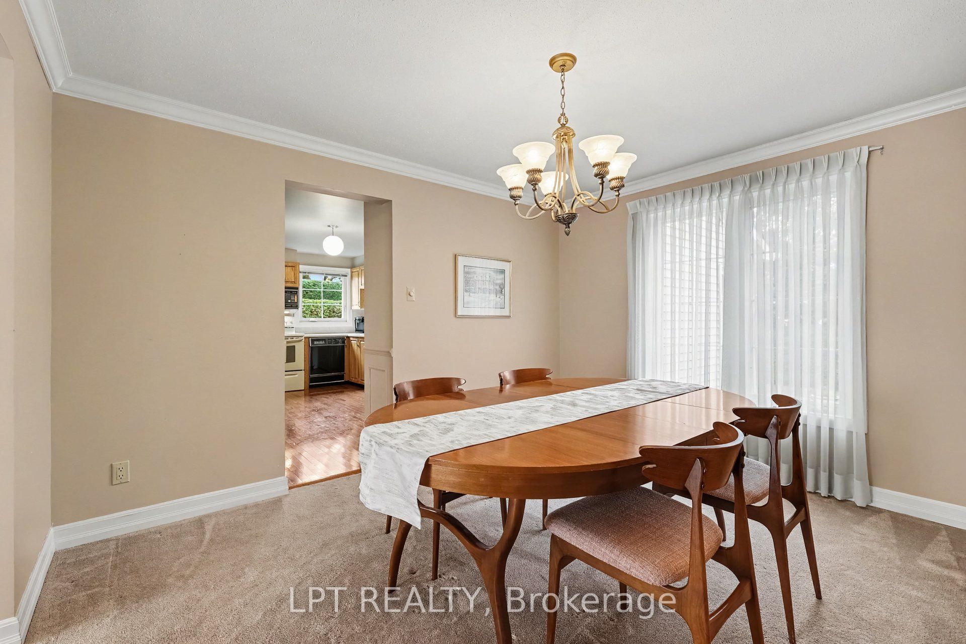 28 Meadow Glade Gardens Property Photo 12