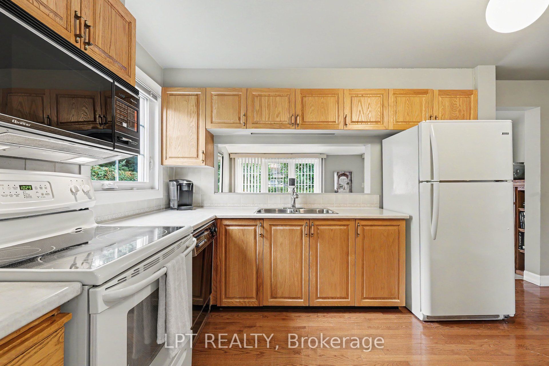 28 Meadow Glade Gardens Property Photo 16