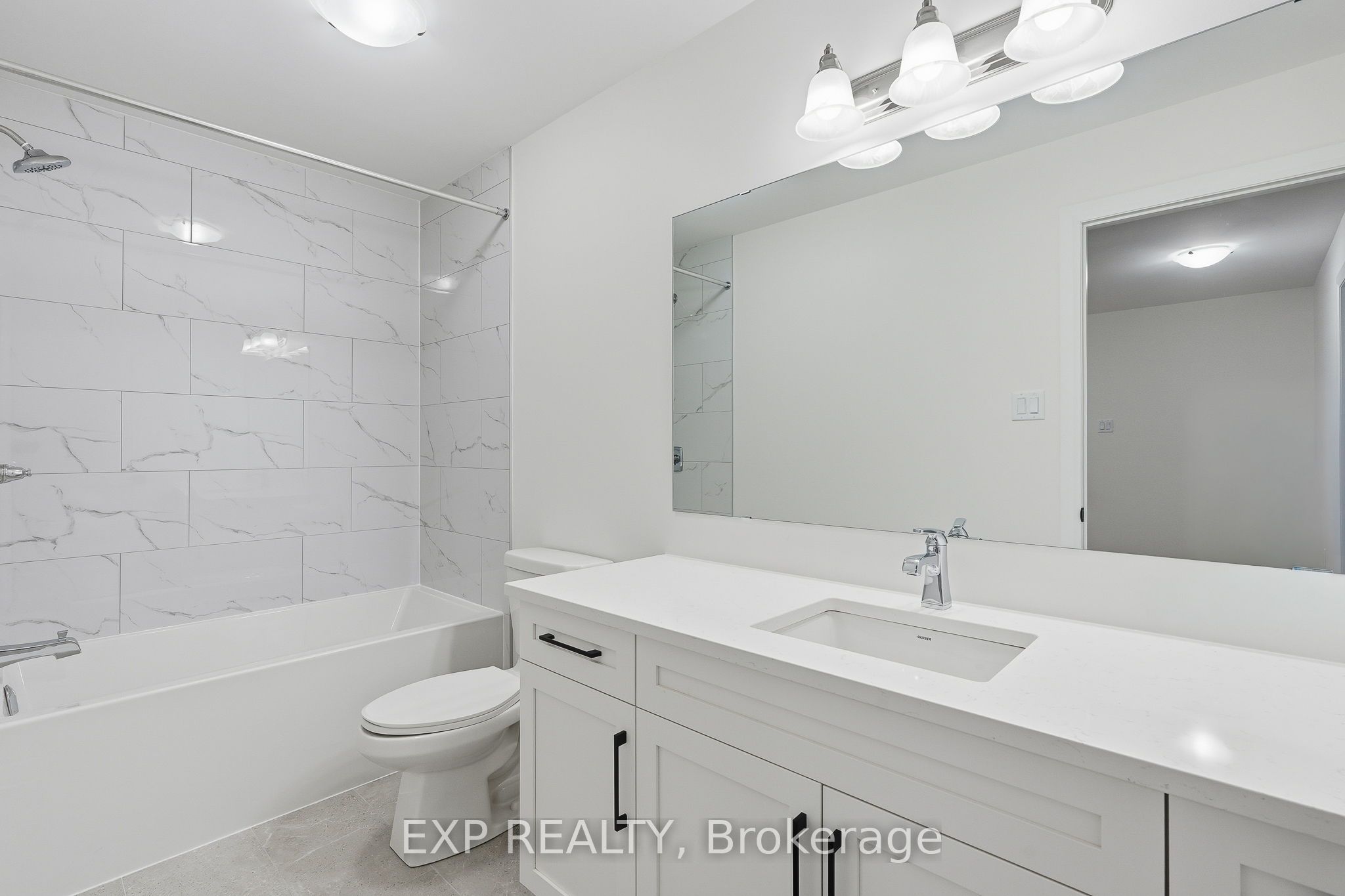 144 Elizabeth Street Property Photo 13