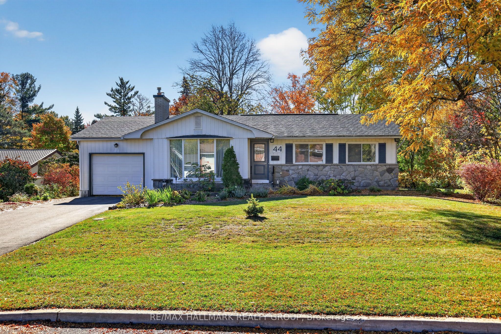 44 Singal Street Property Photo 1