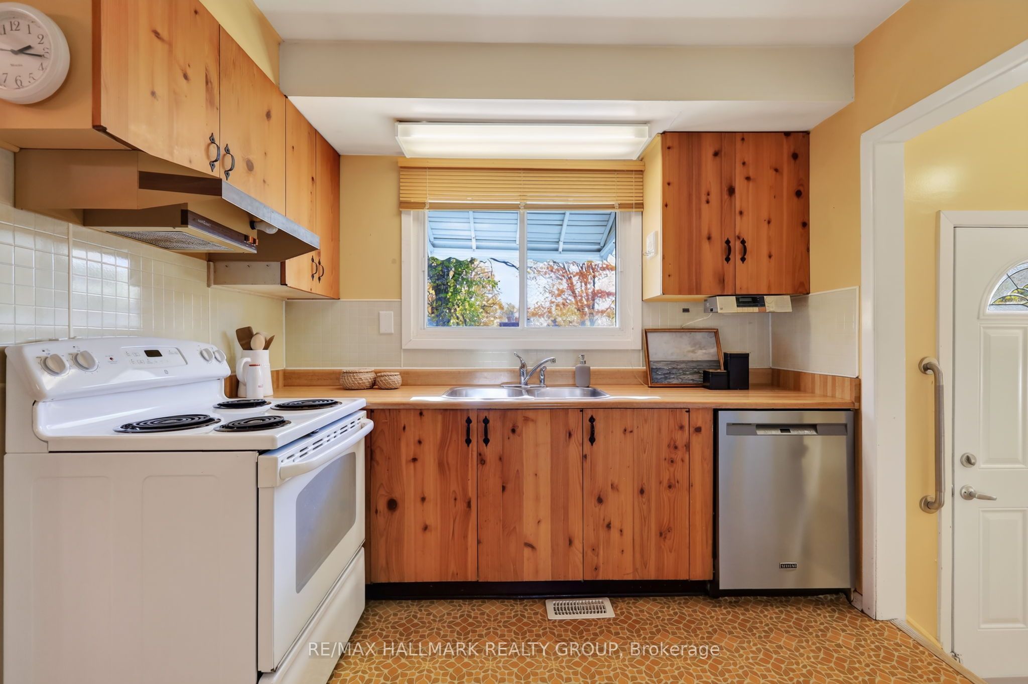 44 Singal Street Property Photo 14