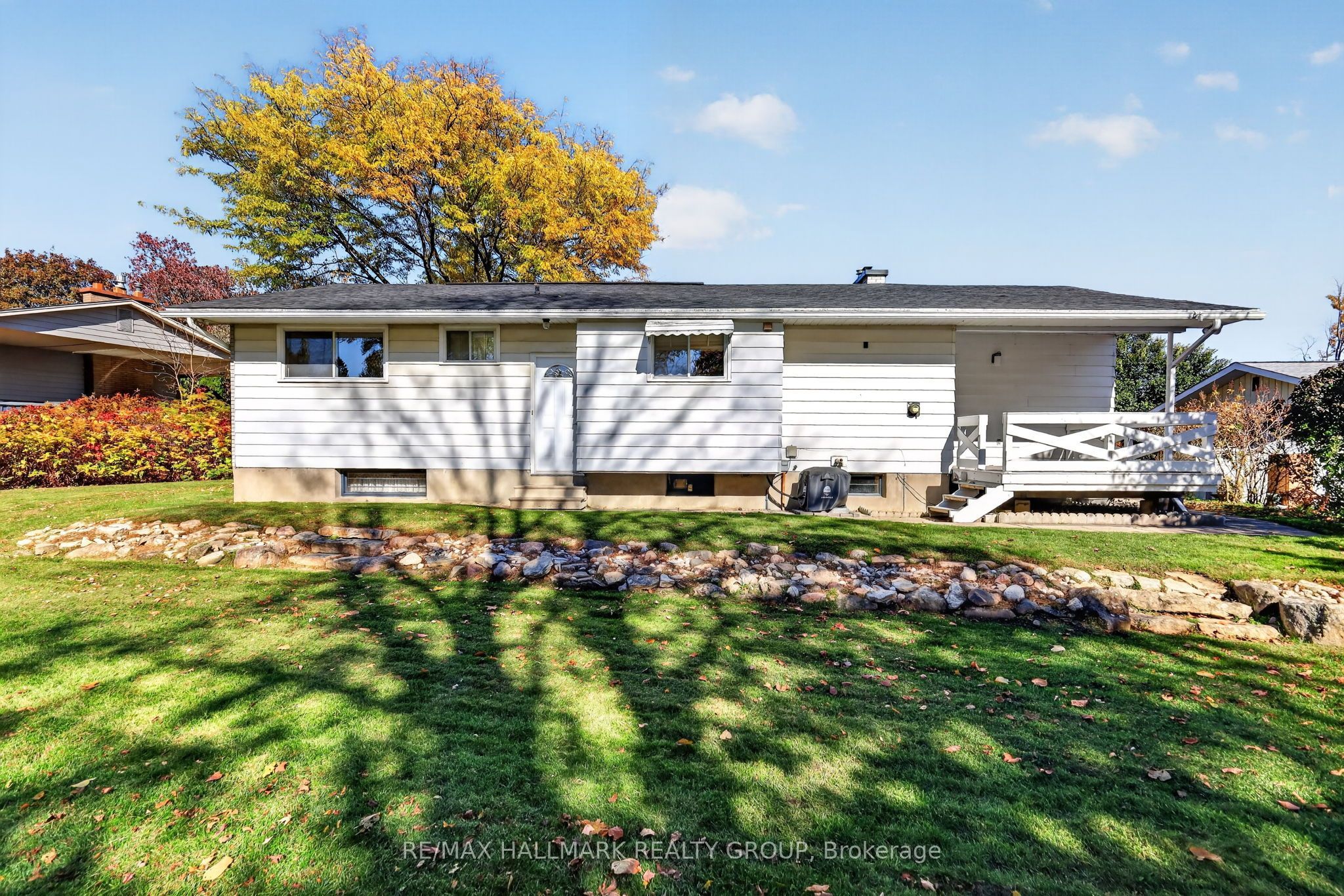 44 Singal Street Property Photo 39