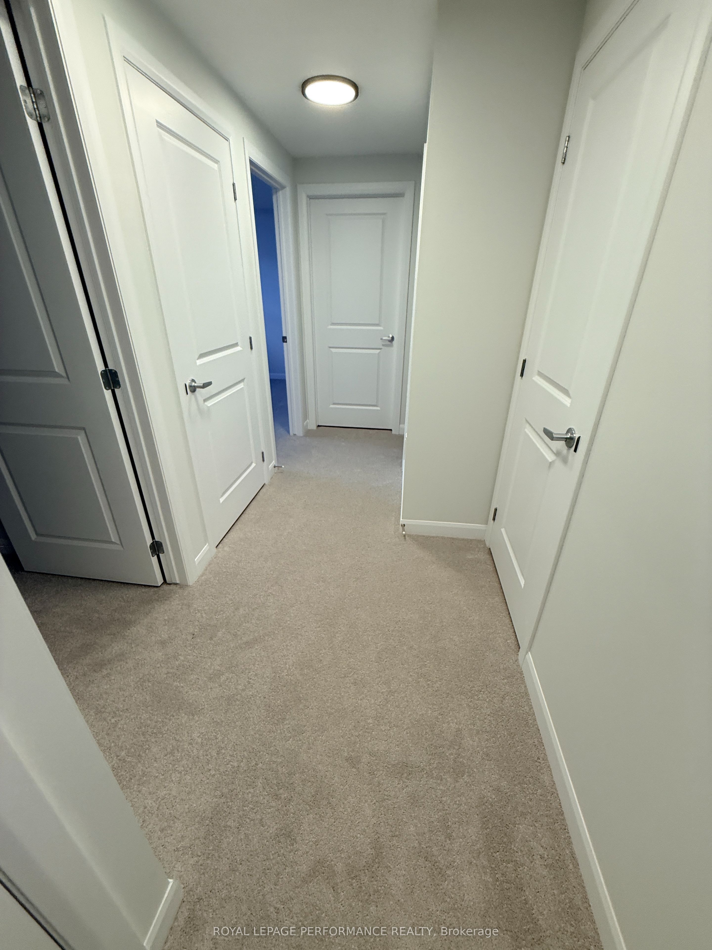 1001 Glenroy Gilbert Drive 9 Property Photo 15