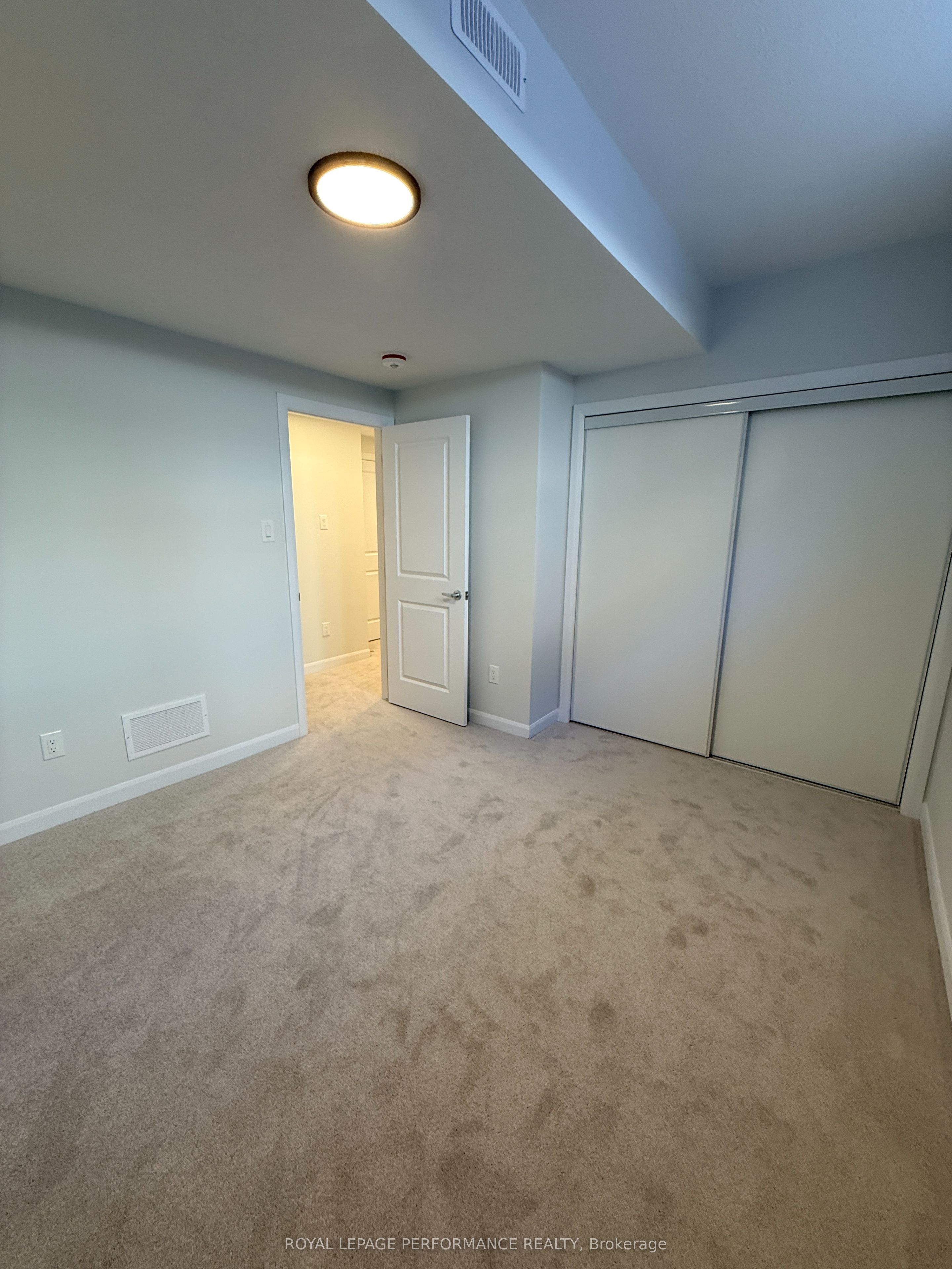 1001 Glenroy Gilbert Drive 9 Property Photo 19
