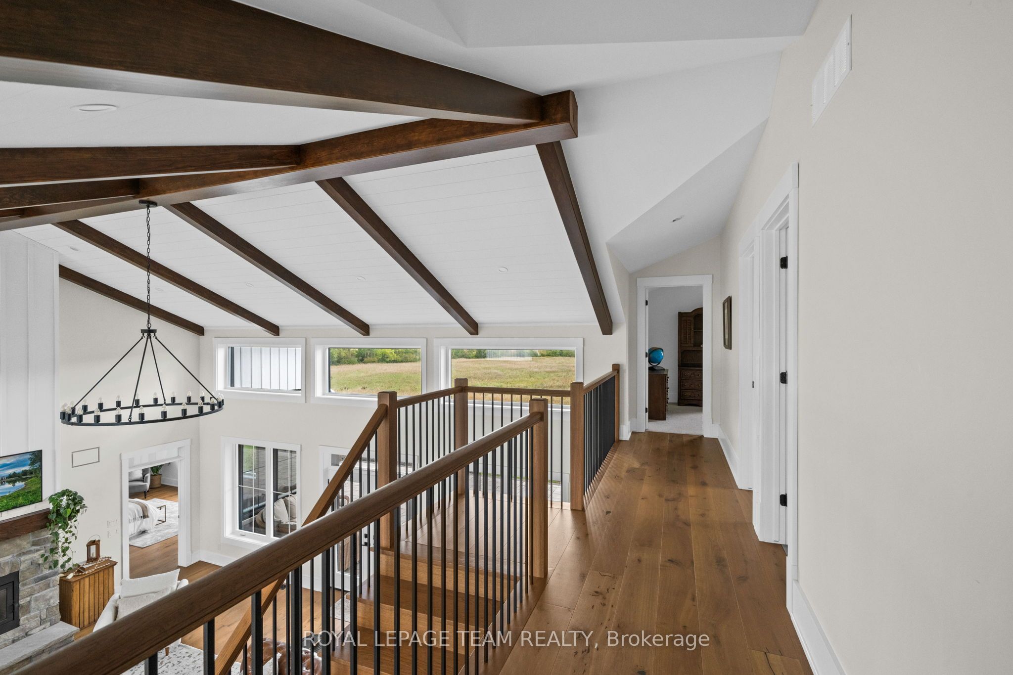 7385 Bank Street Property Photo 22