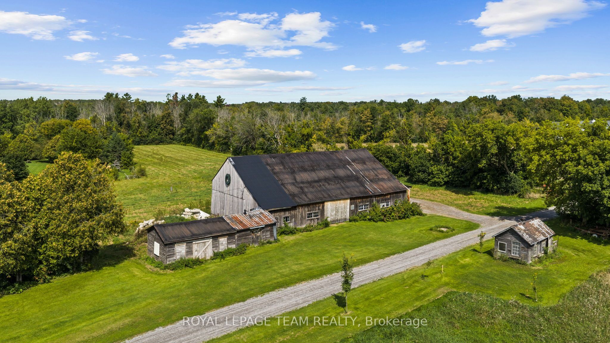 7385 Bank Street Property Photo 43
