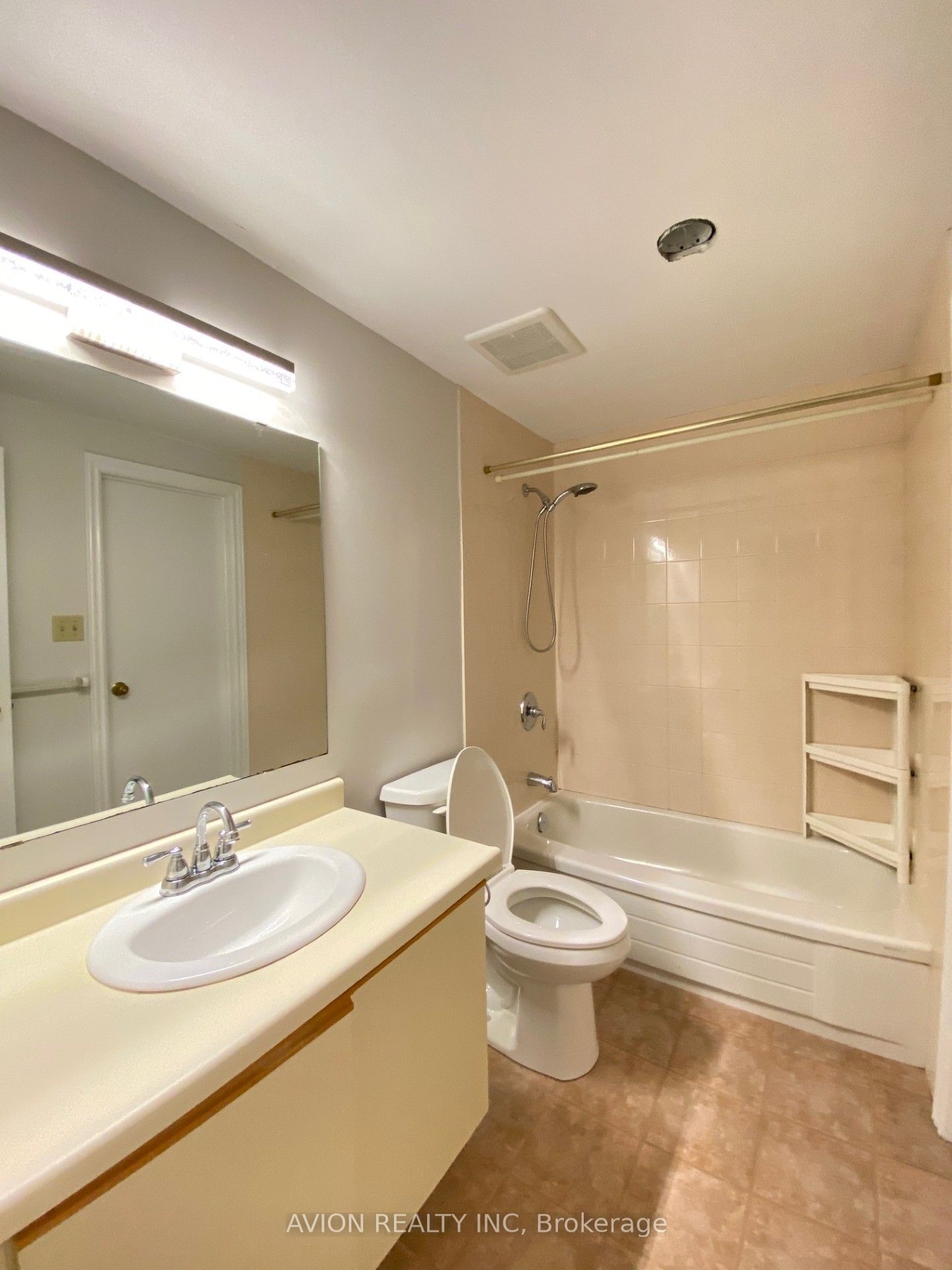 1786 Attawandaron Road 36 Property Photo 13