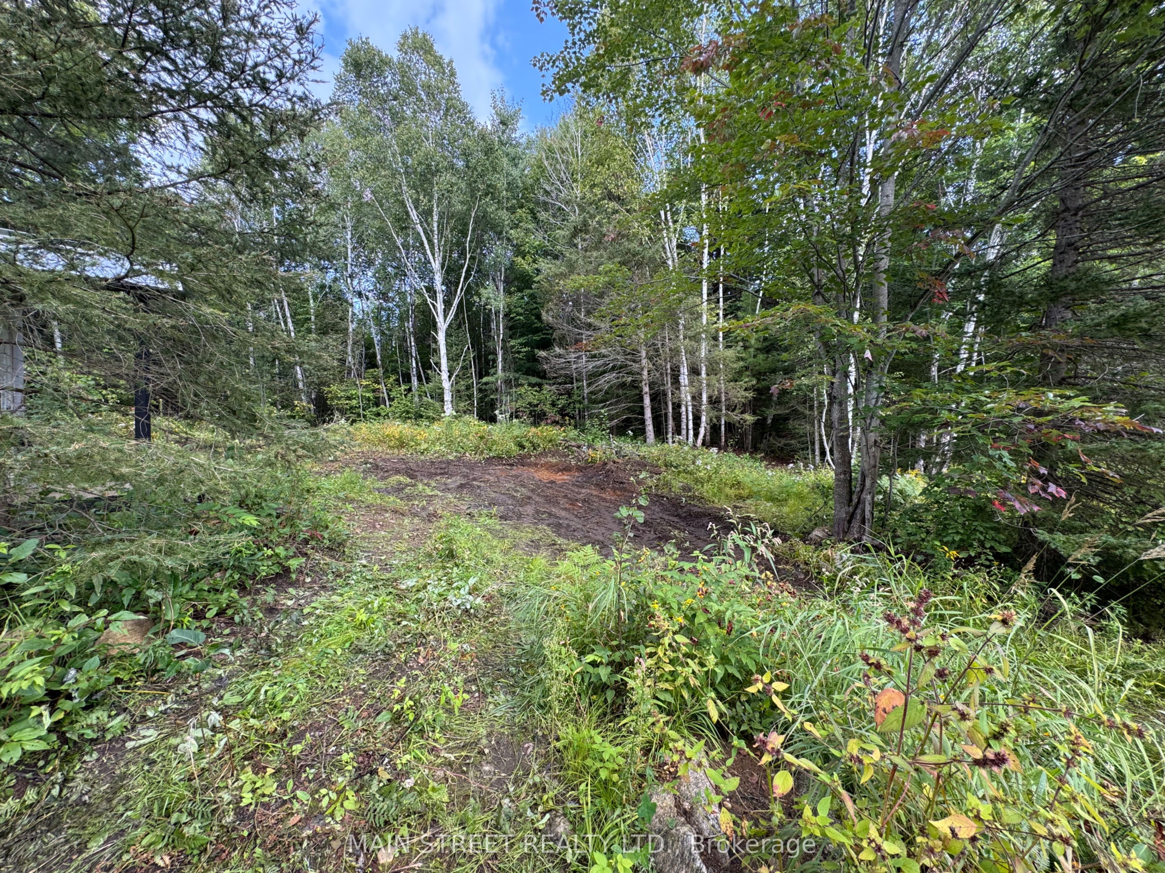 2591 Papineau Road Property Photo 24