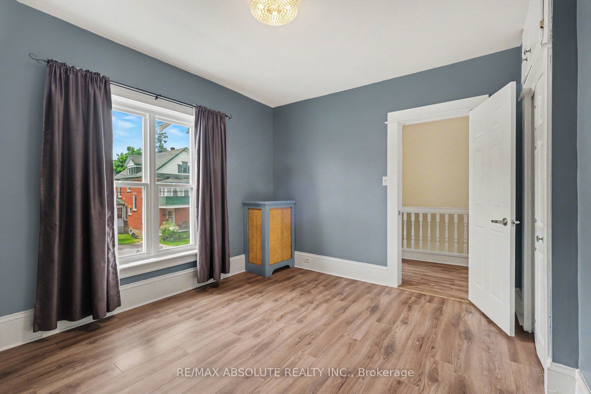 16 Glen Avenue Property Photo 24