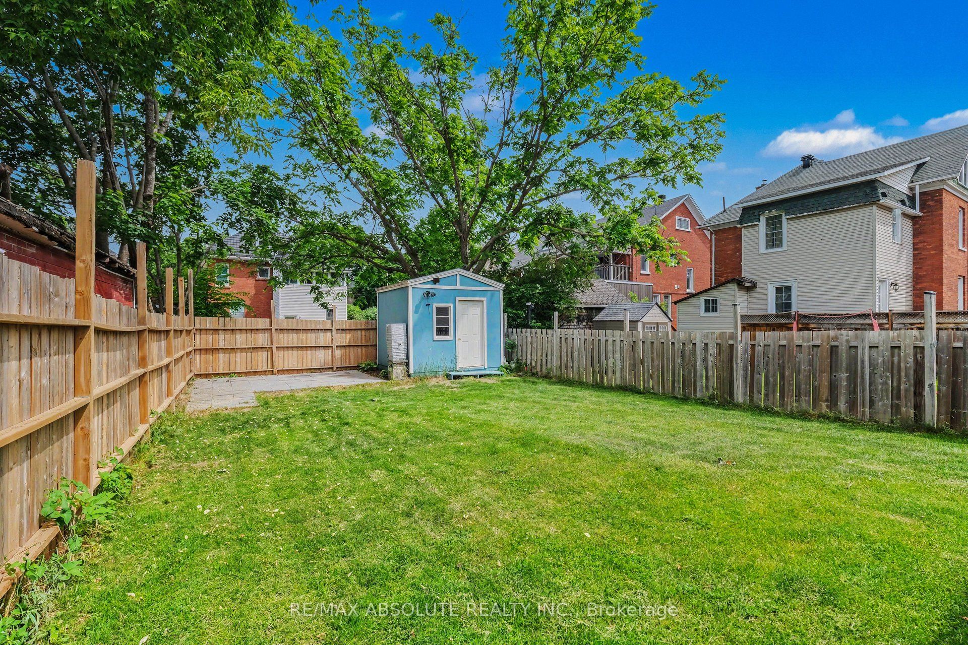 16 Glen Avenue Property Photo 36