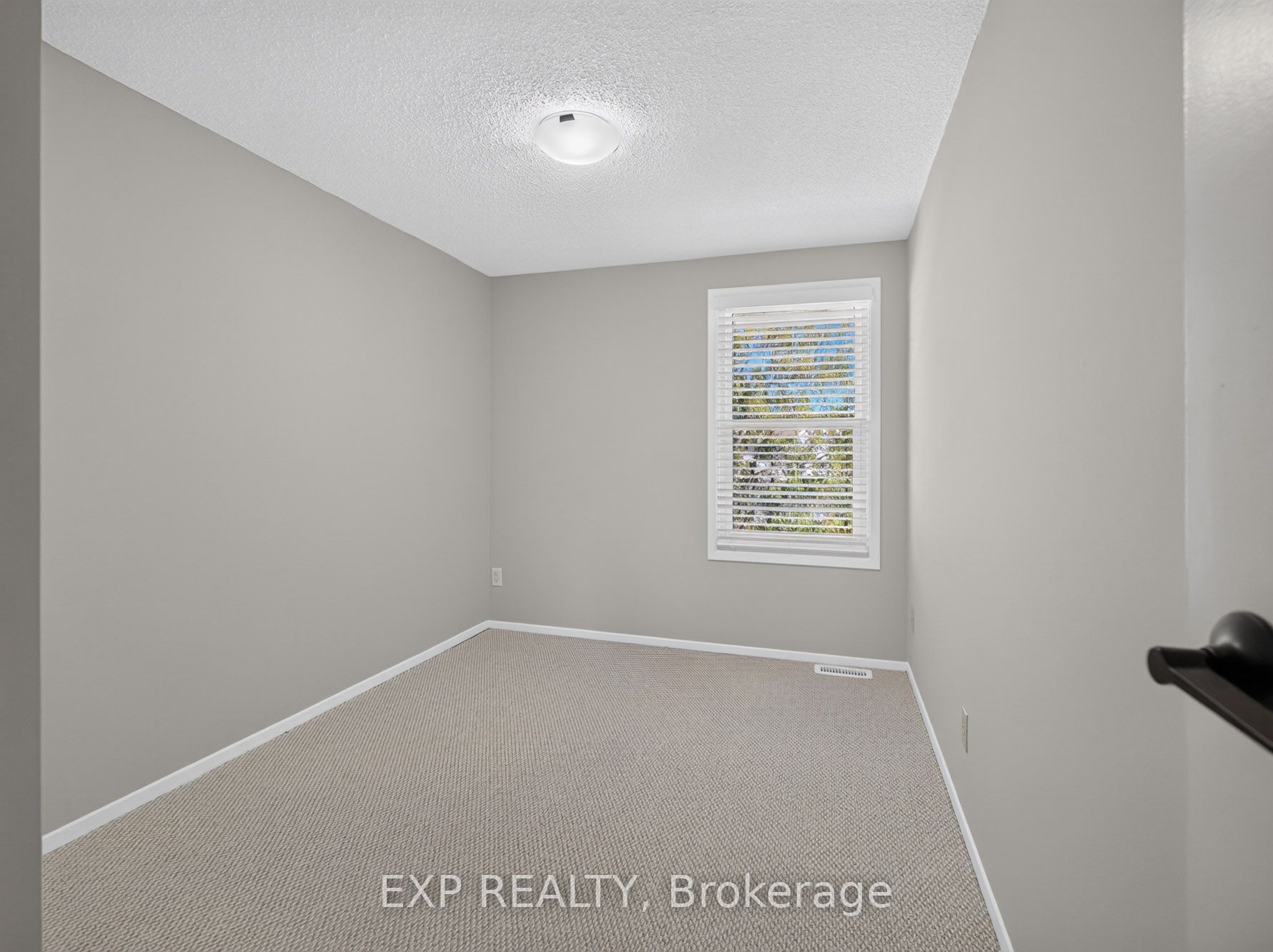 242 Lakeport Road 20 Property Photo 19