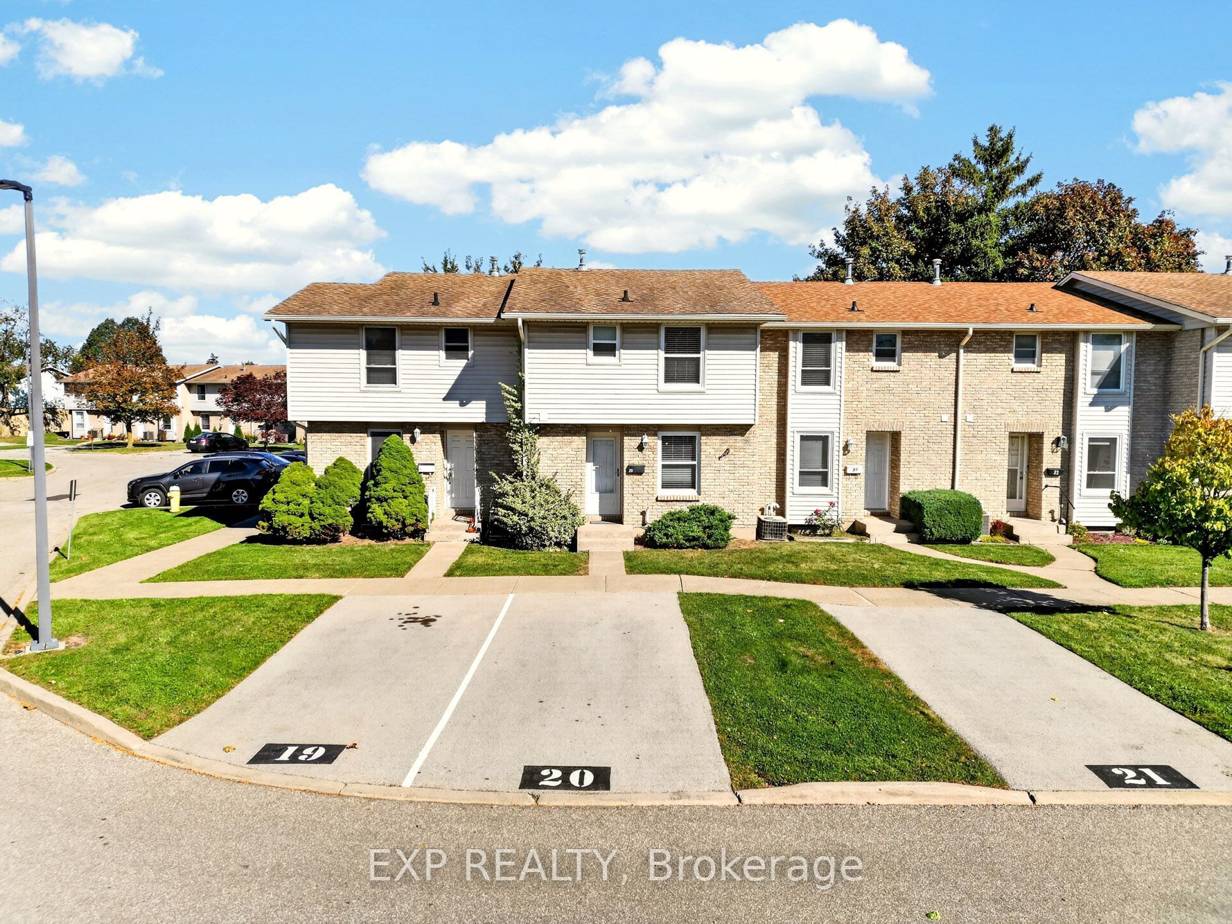 242 Lakeport Road 20 Property Photo 32