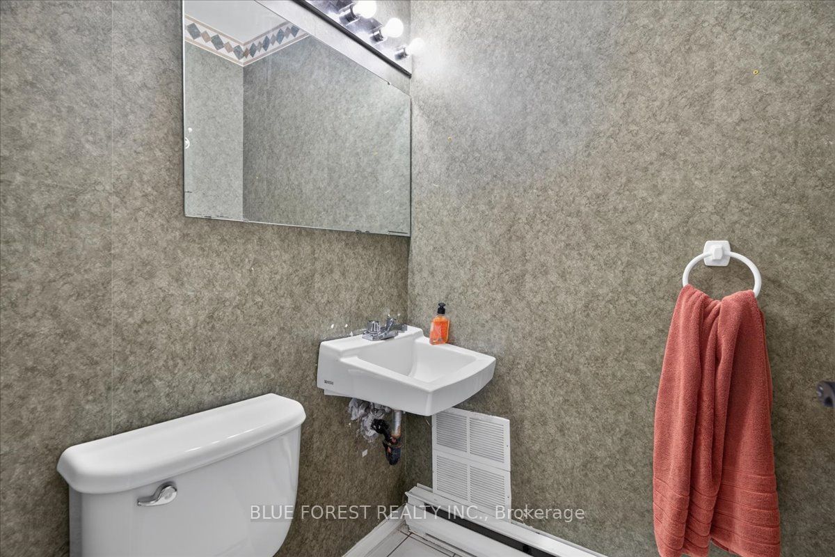 1460 Limberlost Road 9 Property Photo 8