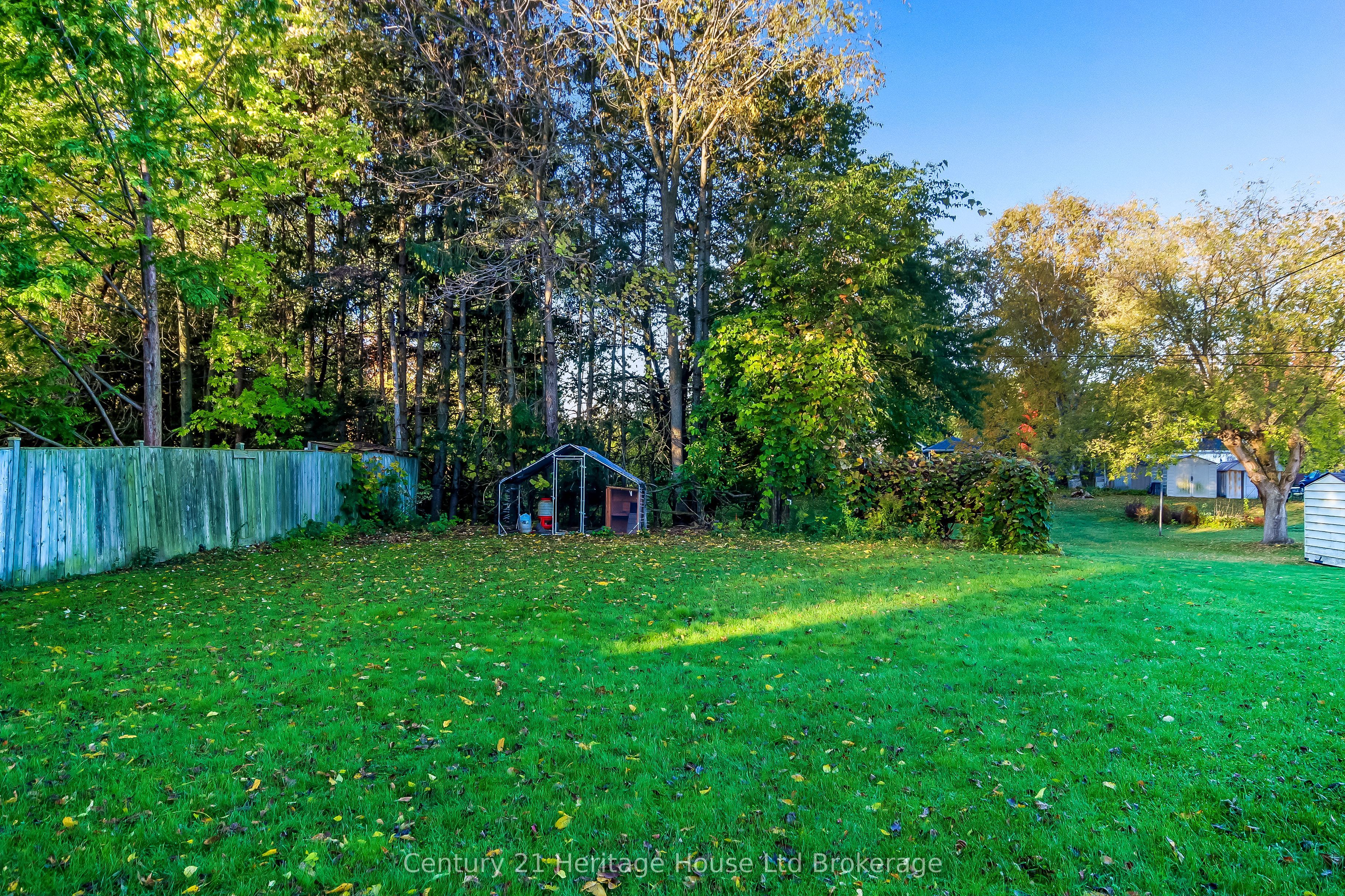 66 Bee Street Property Photo 5