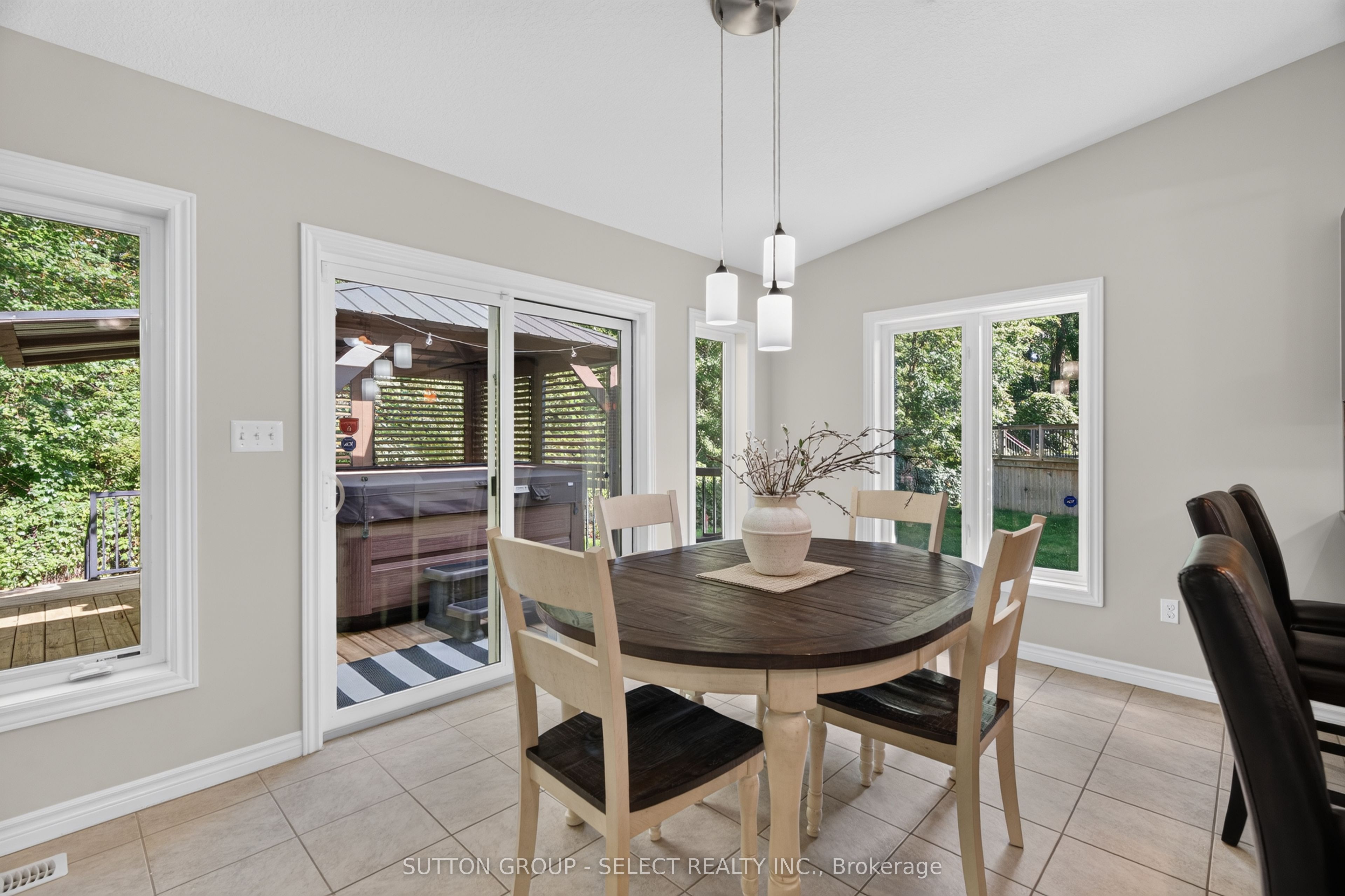 713 Silverfox Place Property Photo 15