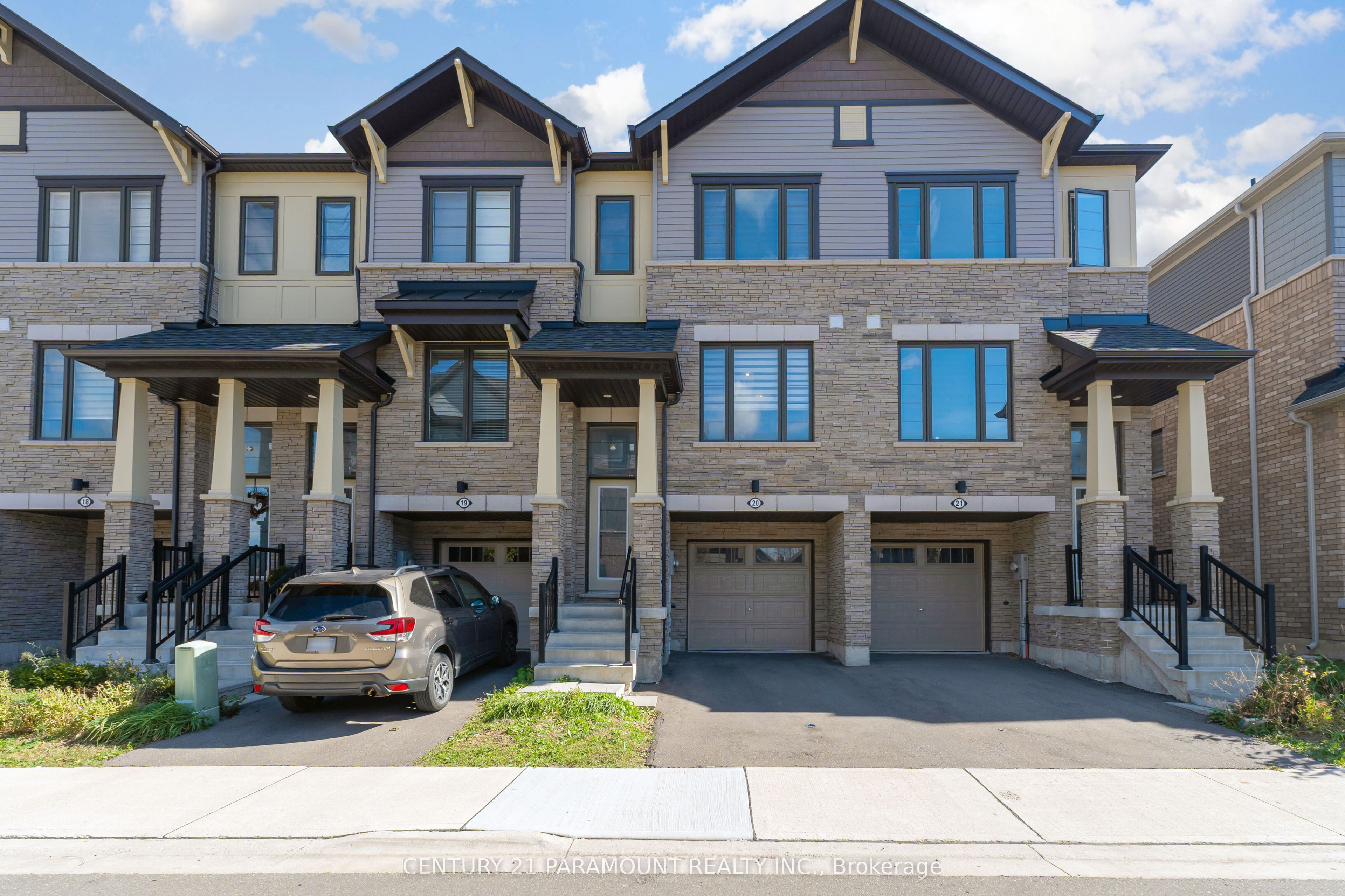 185 Bedrock Drive 20 Property Photo 2