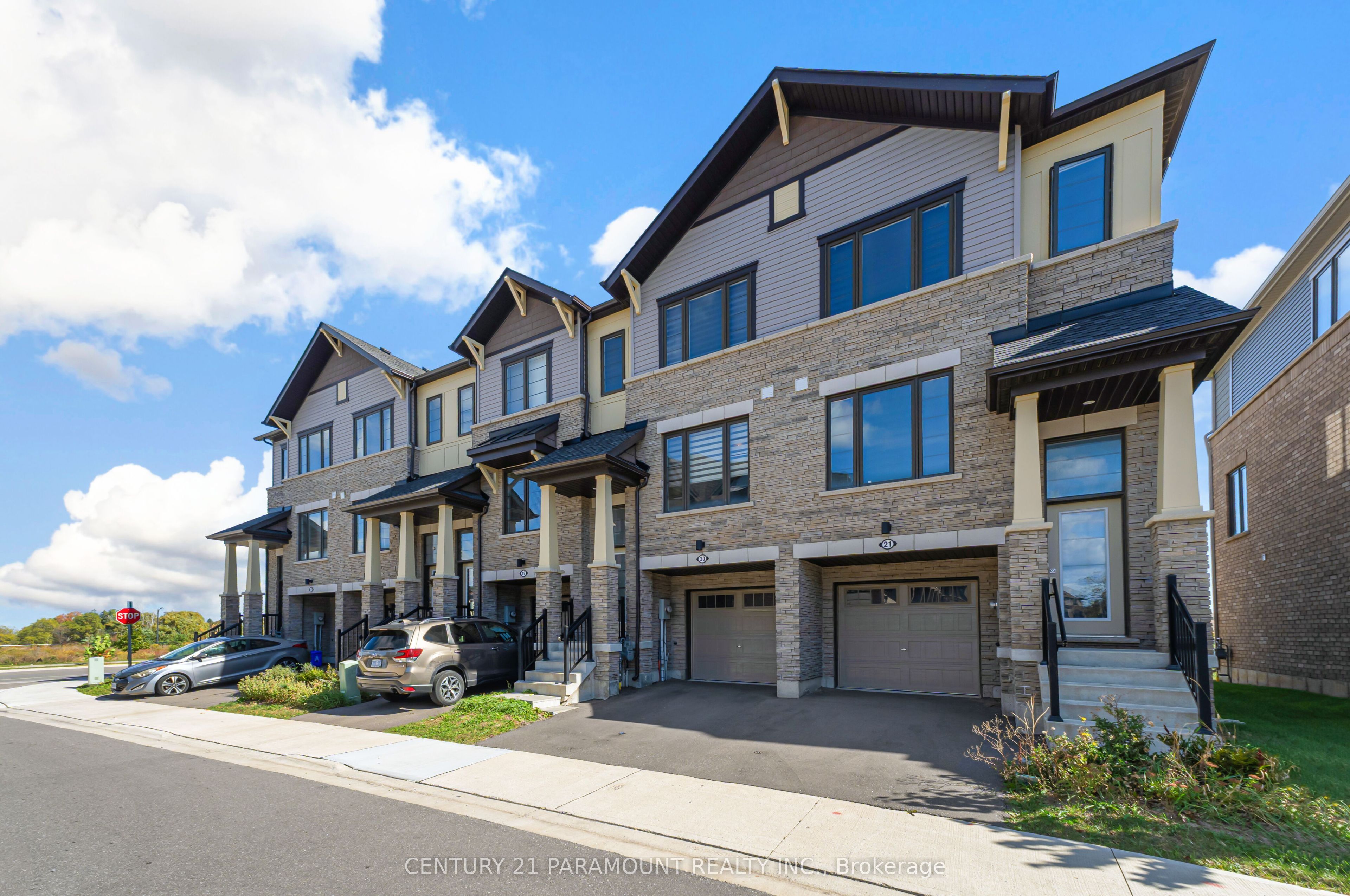 185 Bedrock Drive 20 Property Photo 3