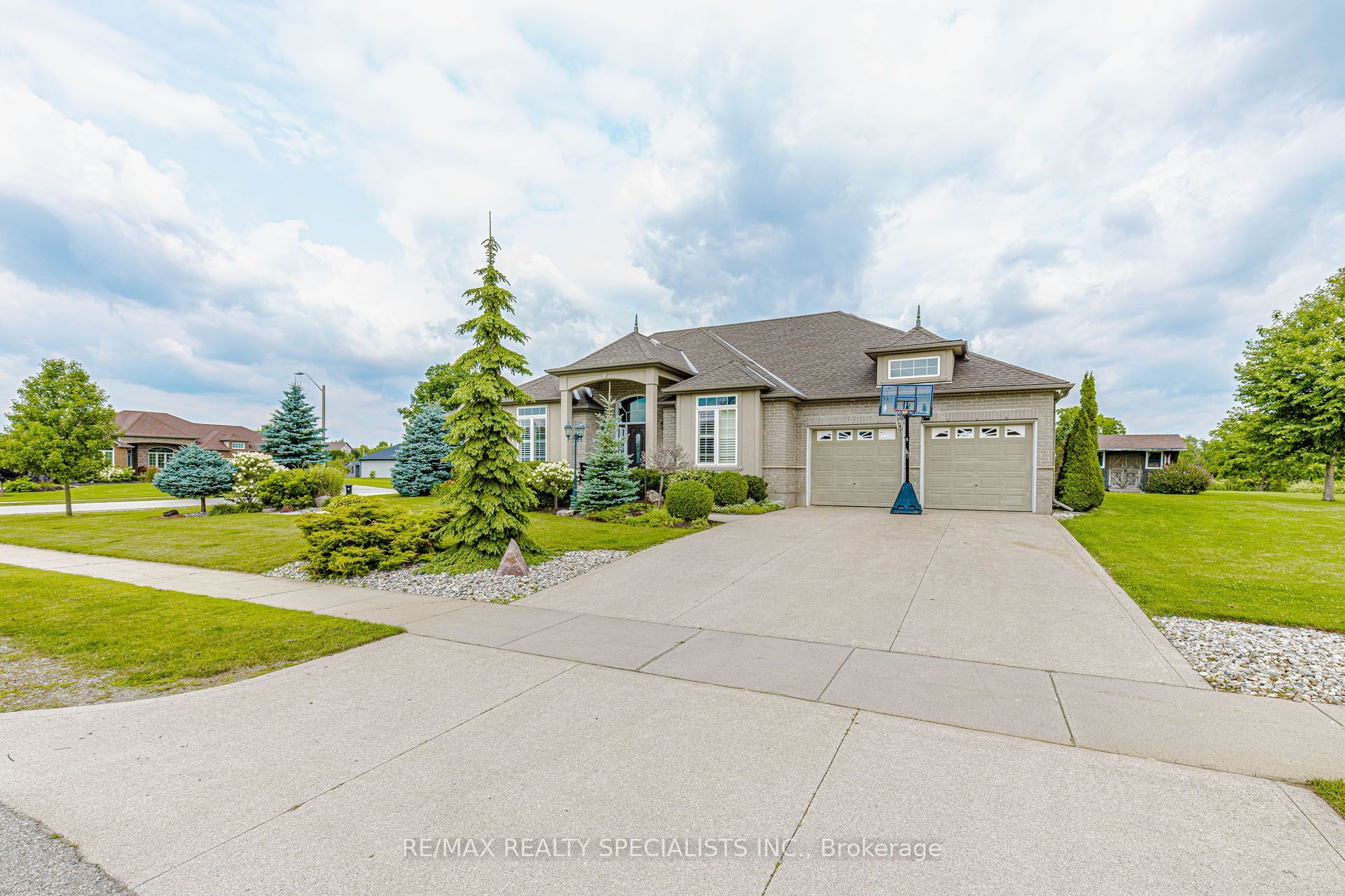 7 Snyder Court Property Photo 3