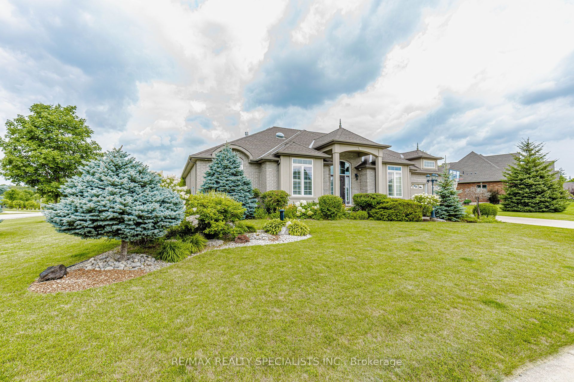 7 Snyder Court Property Photo 4