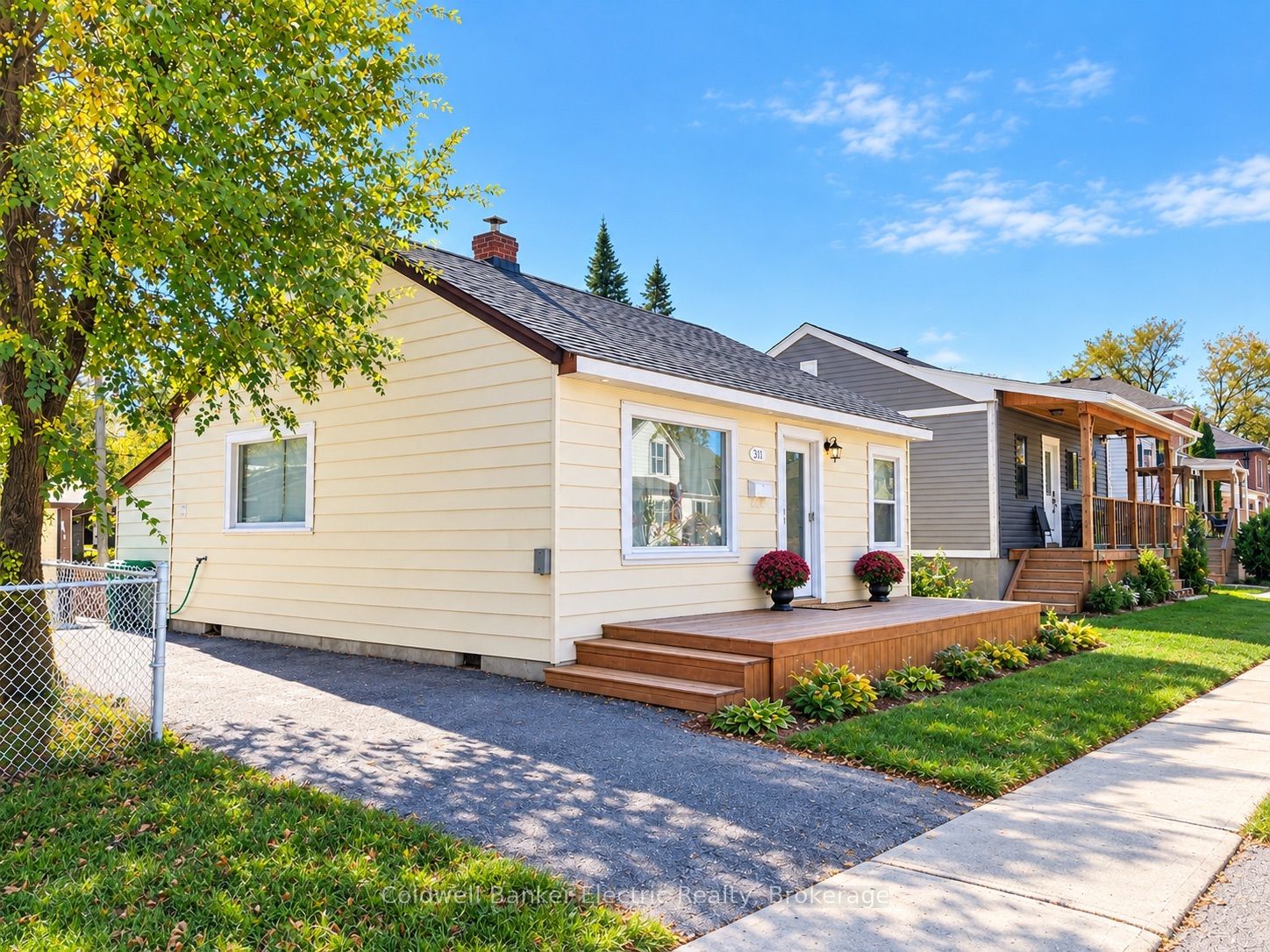 231 Woodbine Avenue Property Photo 3