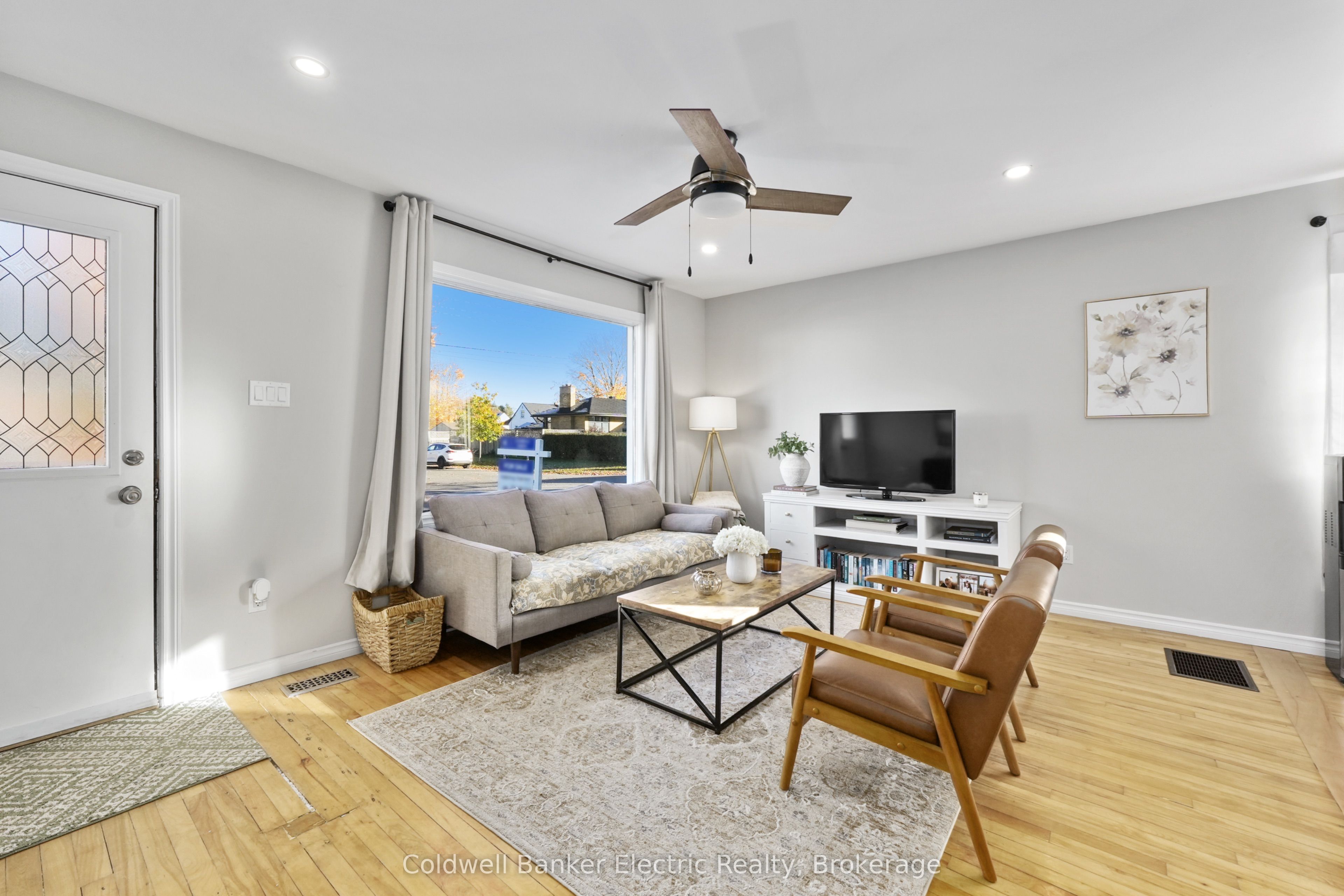 231 Woodbine Avenue Property Photo 7