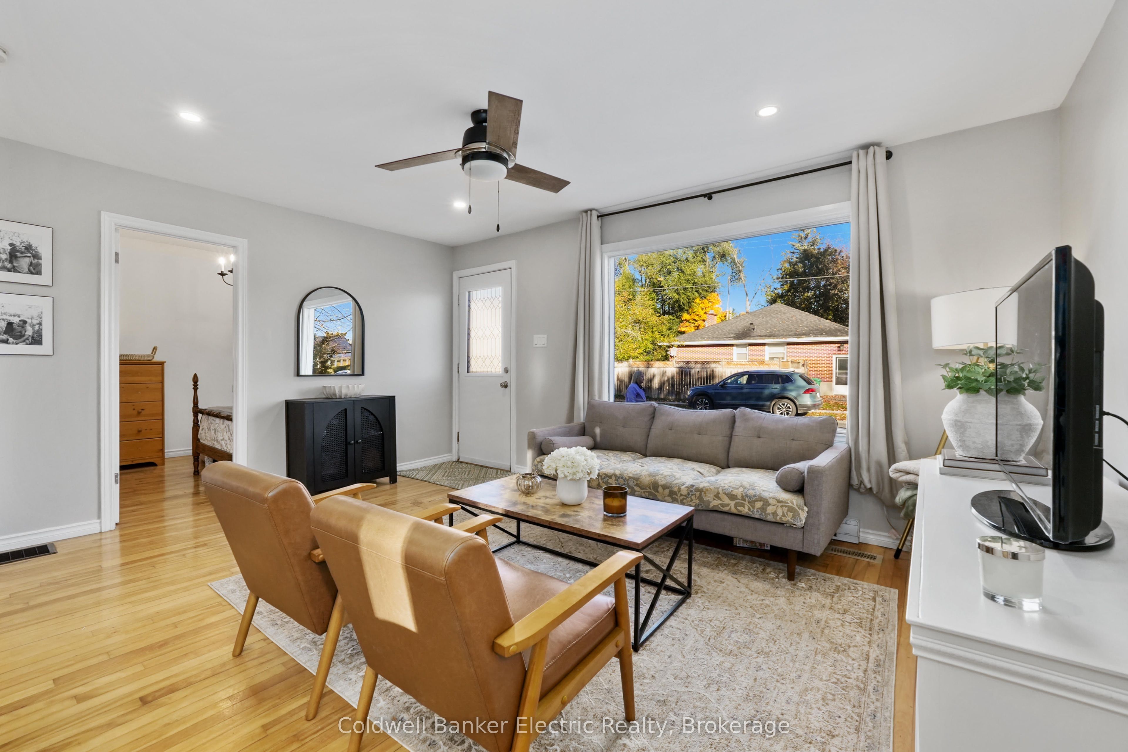 231 Woodbine Avenue Property Photo 8