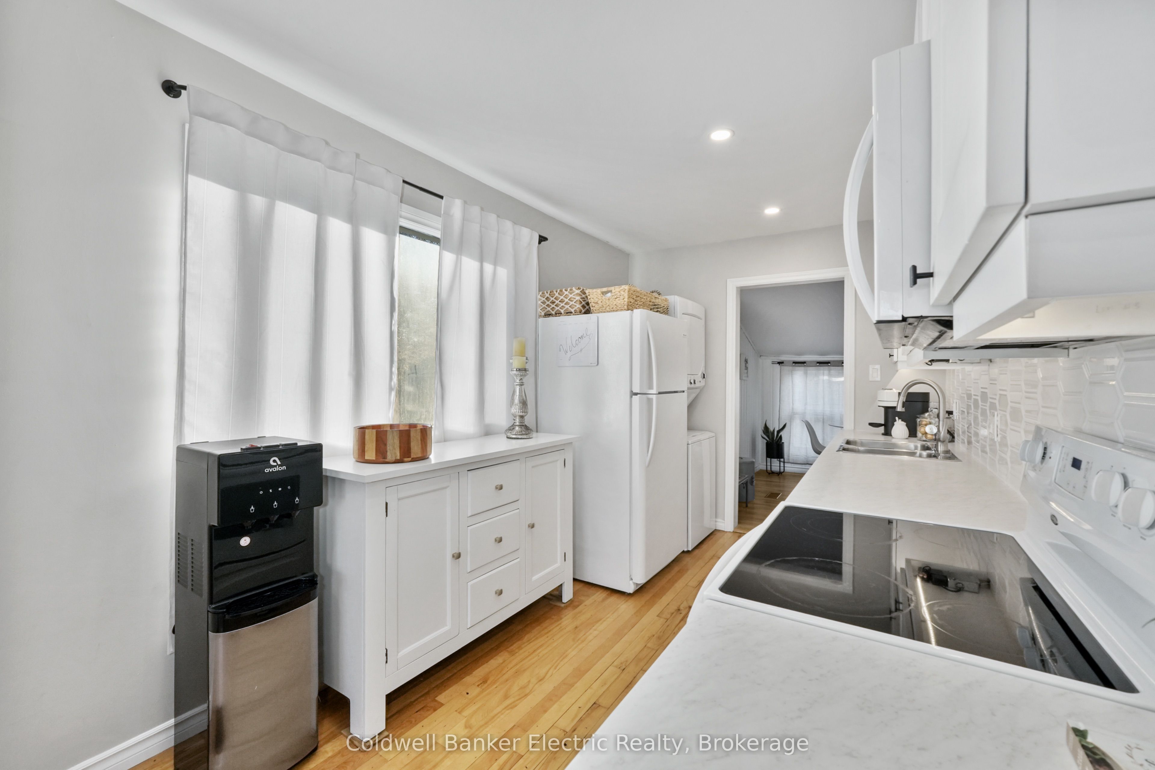231 Woodbine Avenue Property Photo 10
