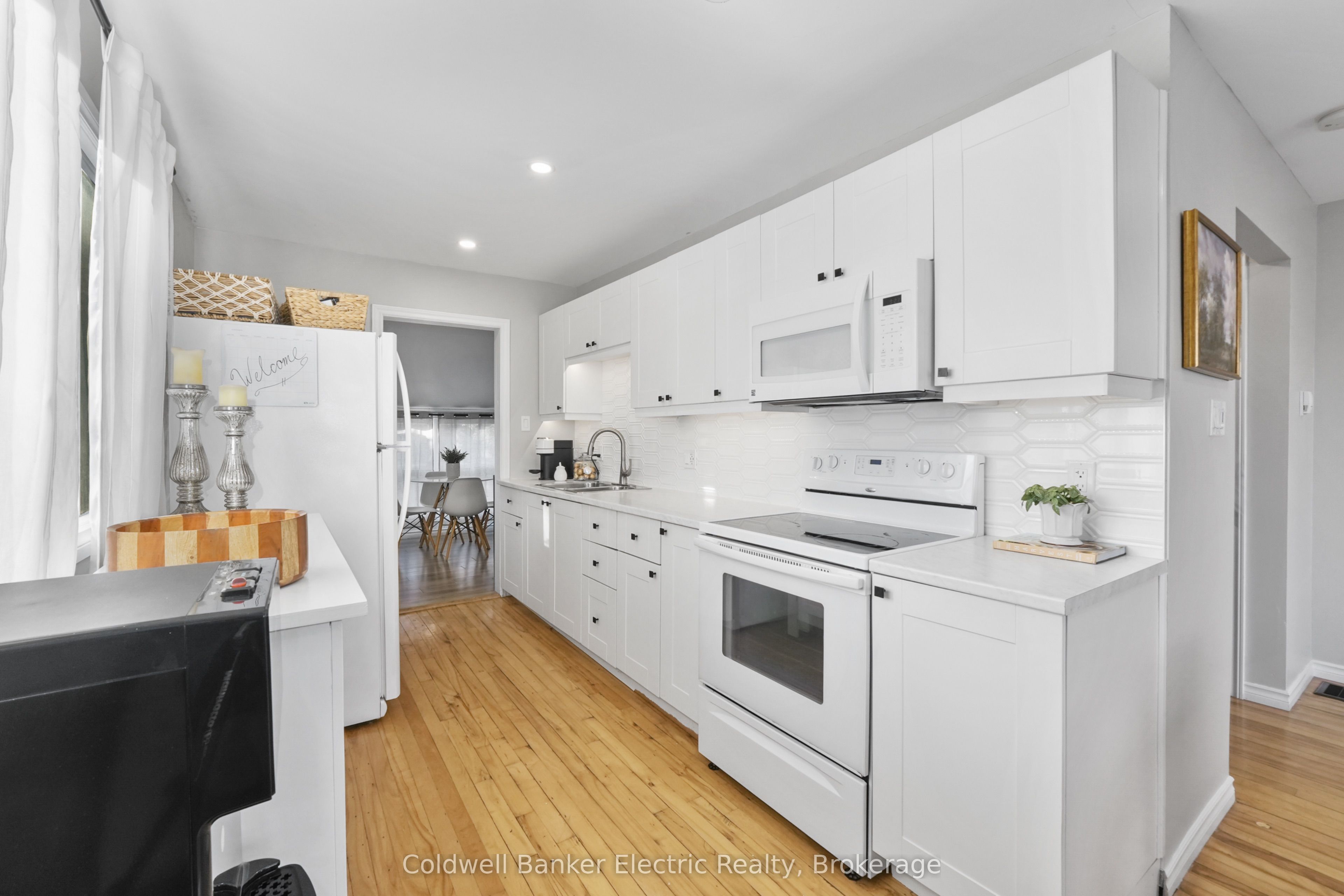 231 Woodbine Avenue Property Photo 11