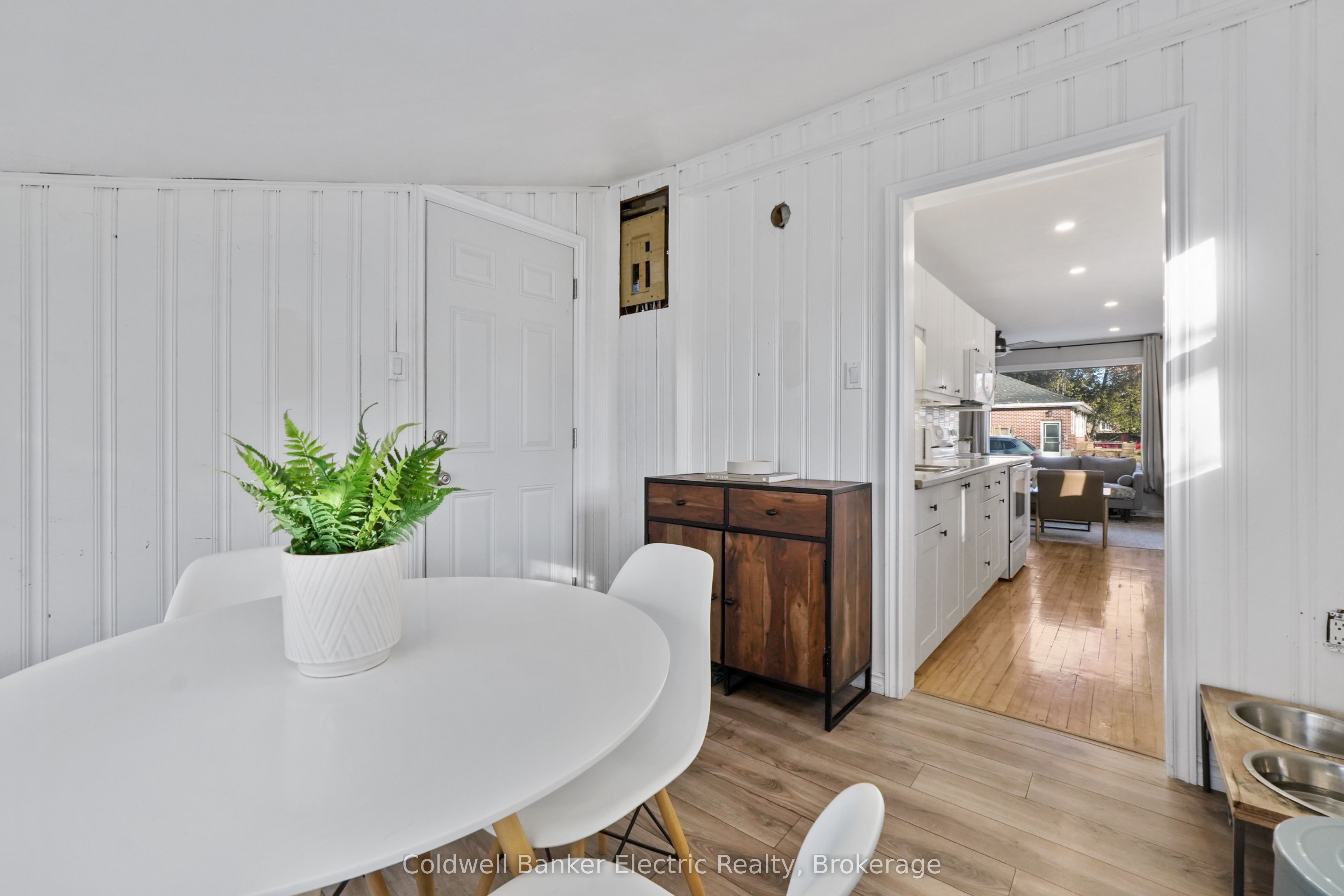 231 Woodbine Avenue Property Photo 15