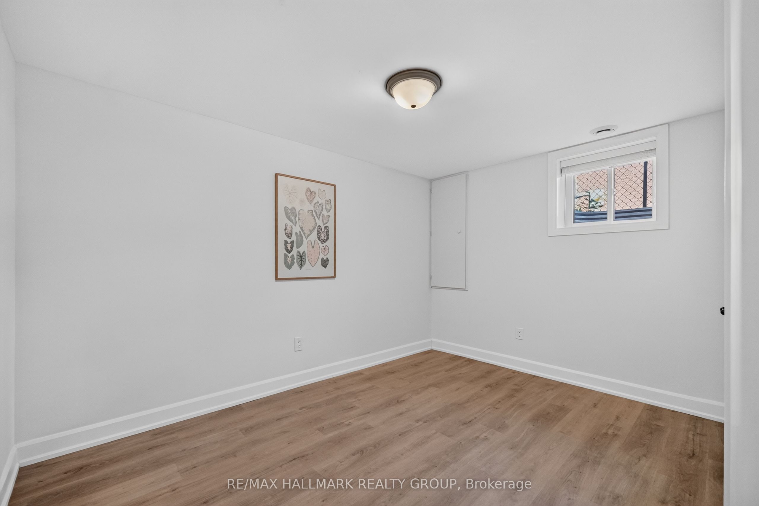 886 Trojan Avenue Property Photo 24
