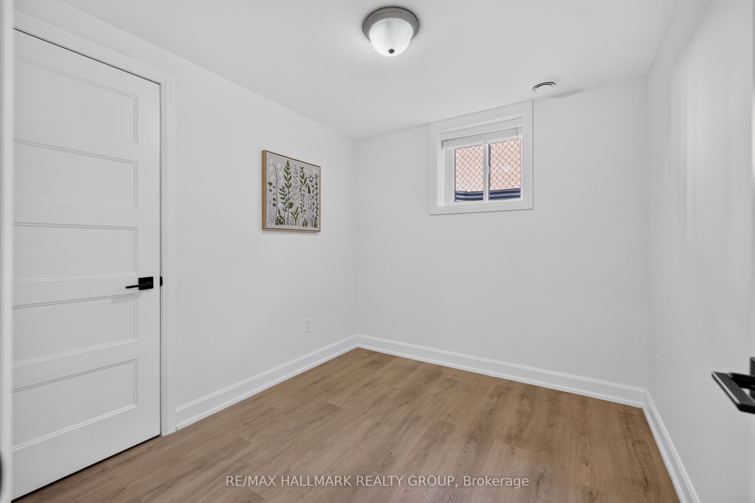 886 Trojan Avenue Property Photo 25