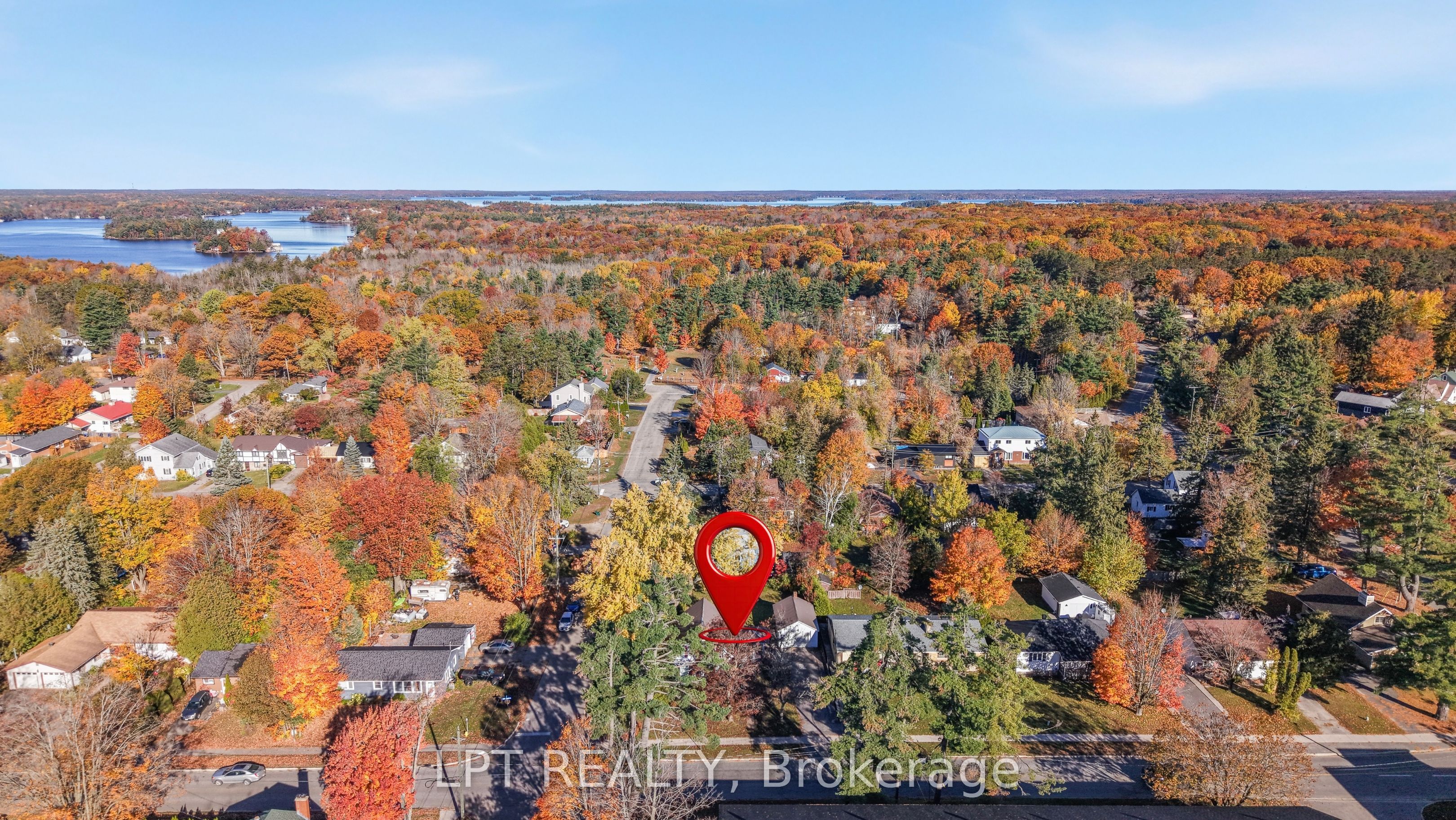 190 Winewood Avenue W Property Photo 5
