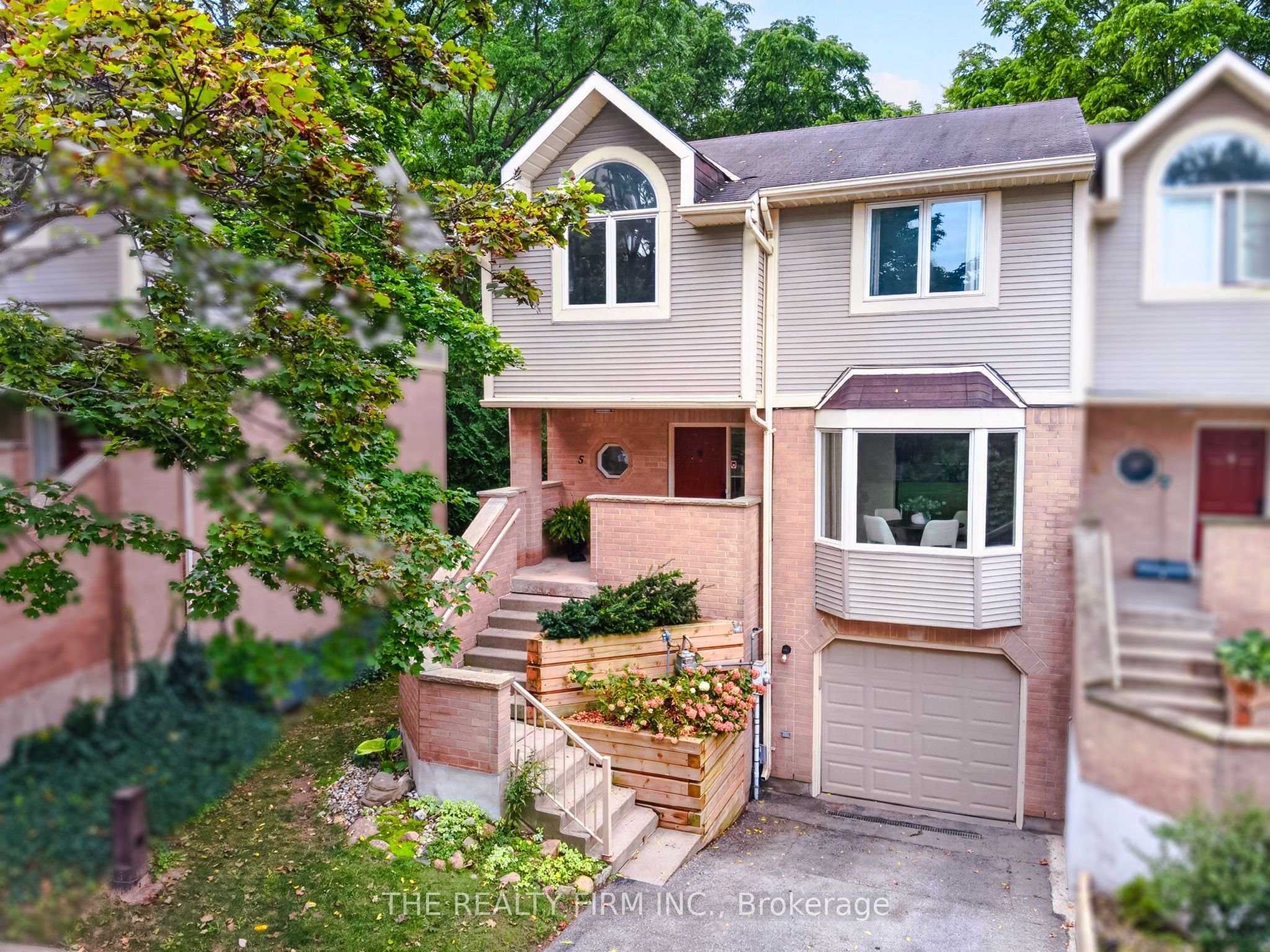 9 Ailsa Place 5 Property Photo 1