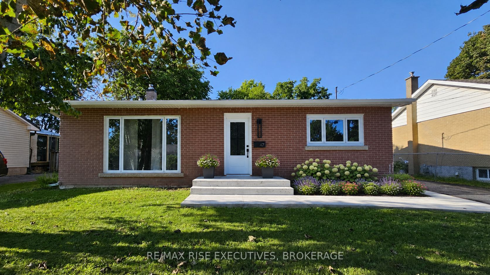 47 Henry Crescent Property Photo 2