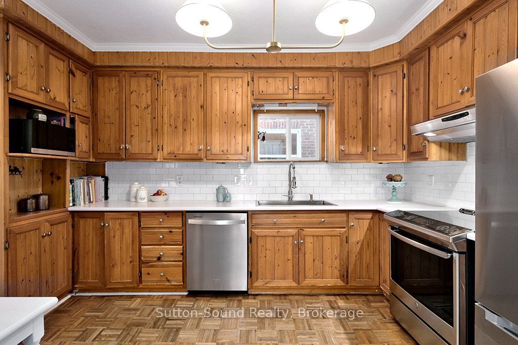 1219 2nd Avenue E Property Photo 11