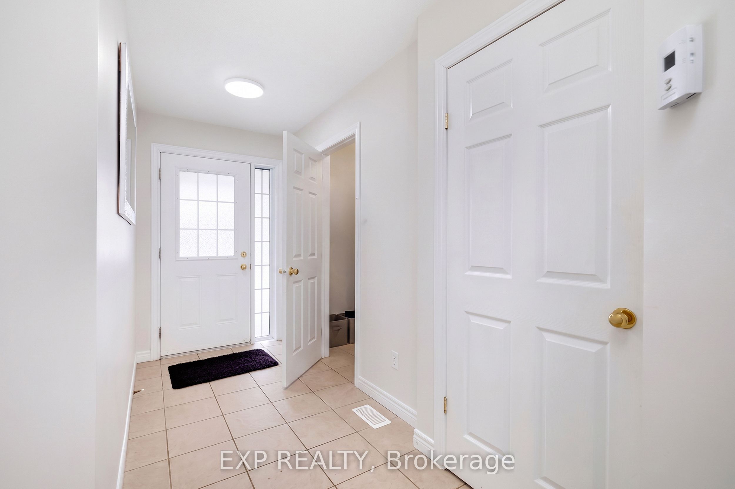 468 Doon Drive S 15 Property Photo 14