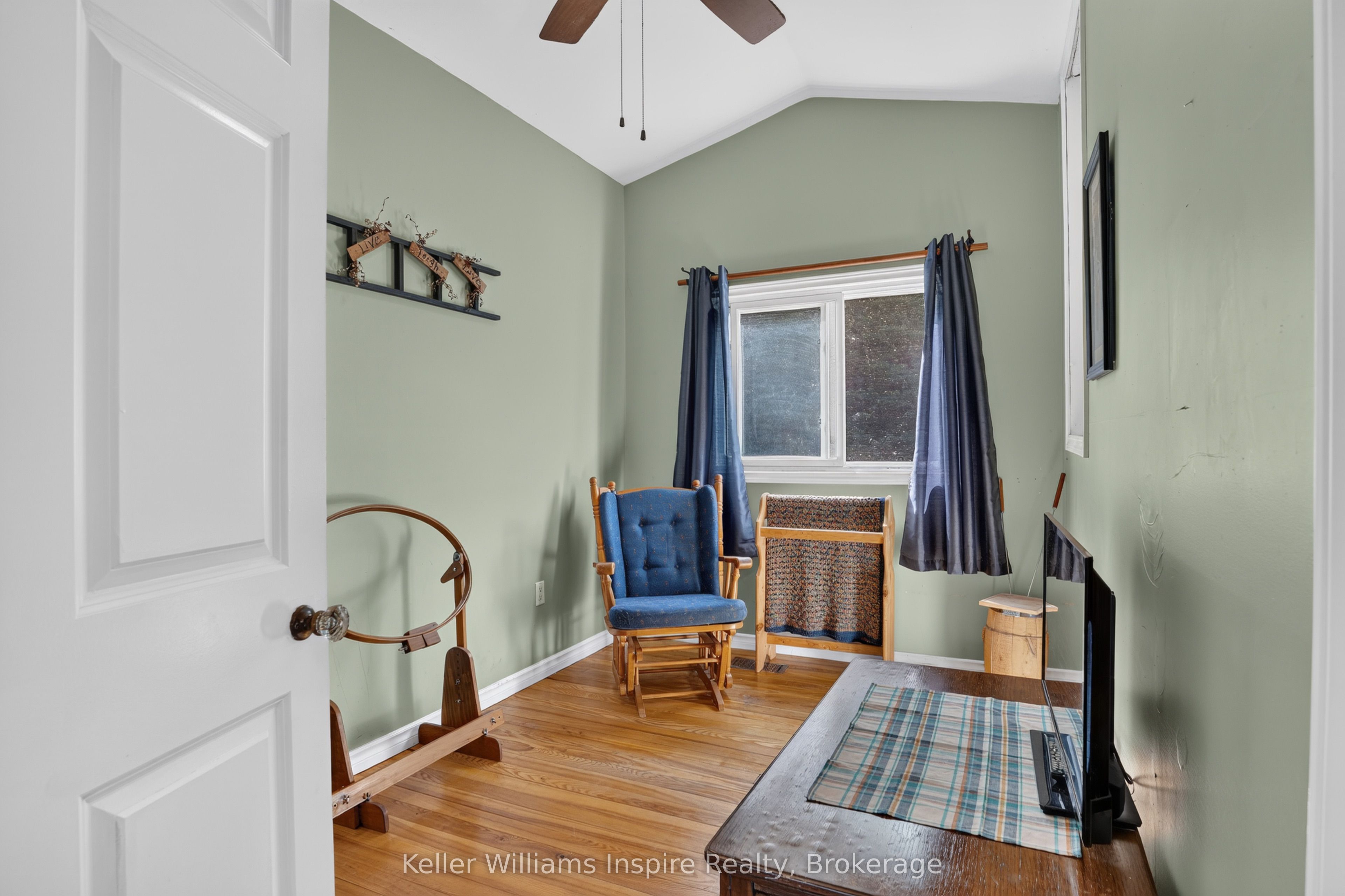 3044 Loop Road Property Photo 11