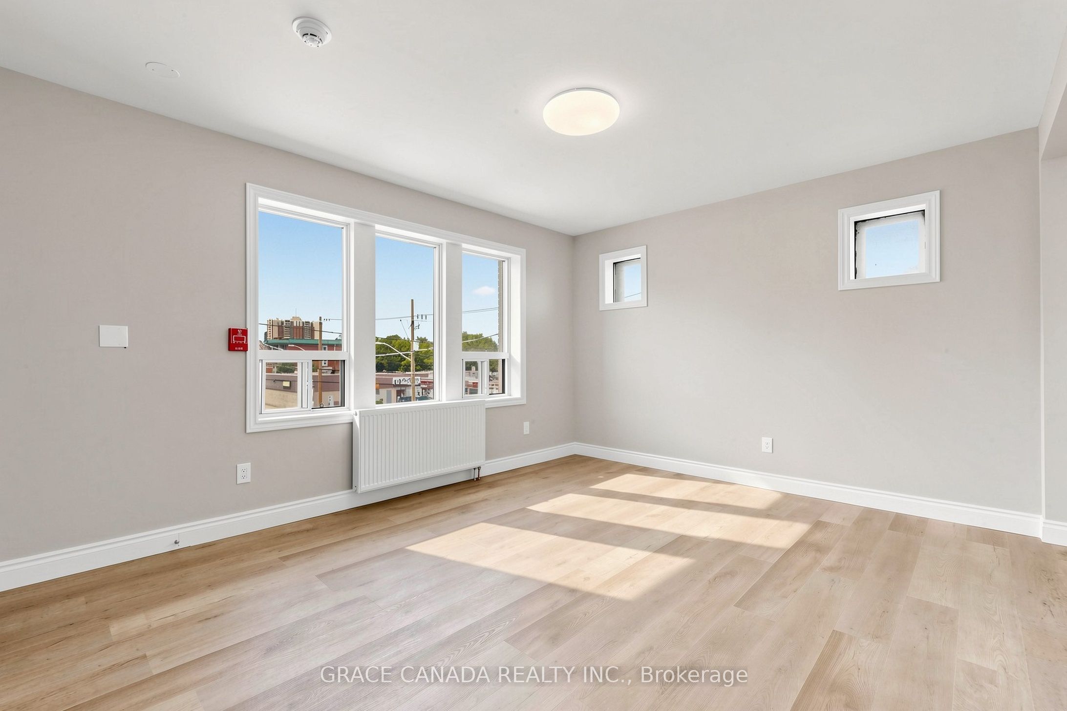 71 Sanford Avenue S Unit 11 Property Photo 3