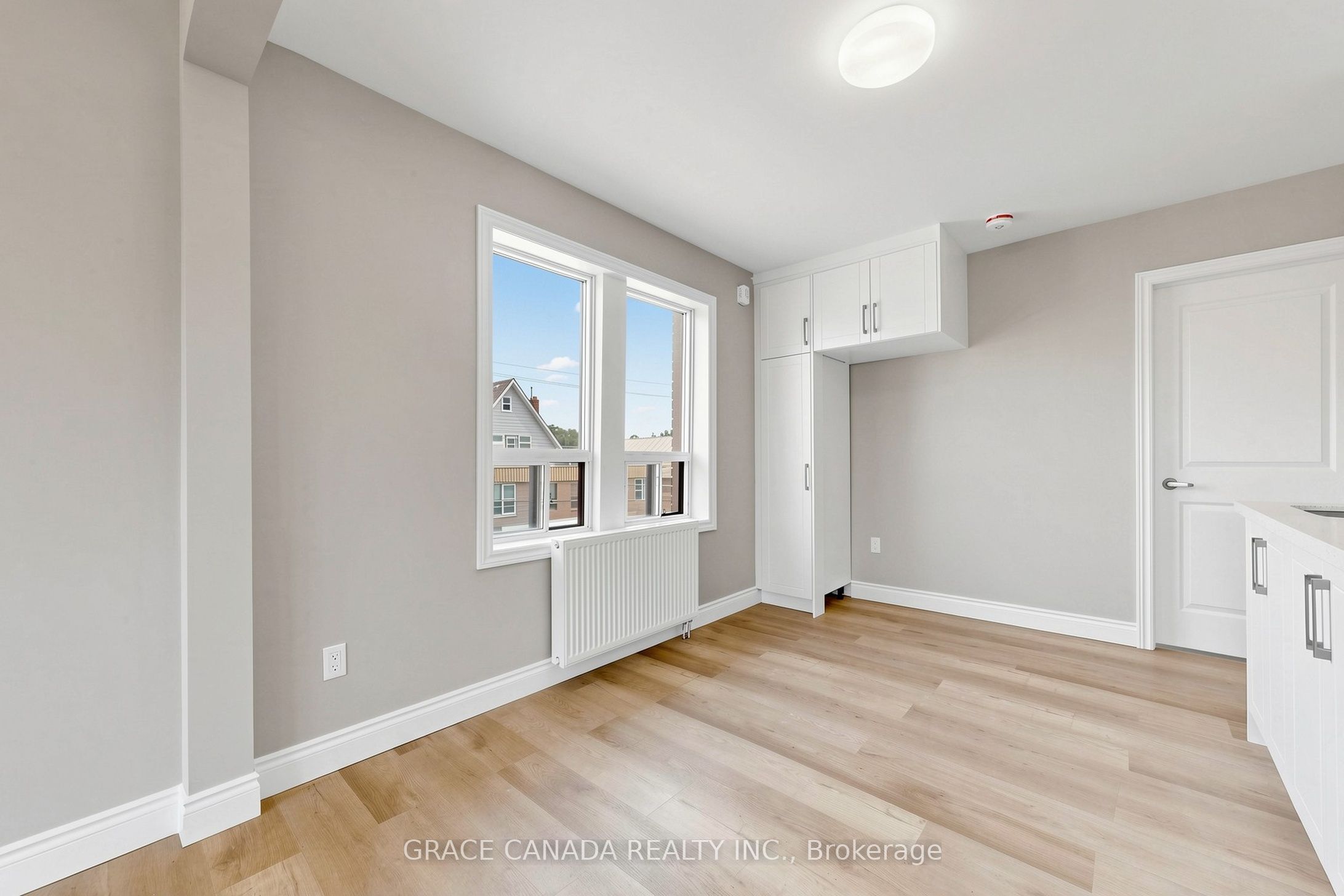 71 Sanford Avenue S Unit 11 Property Photo 10
