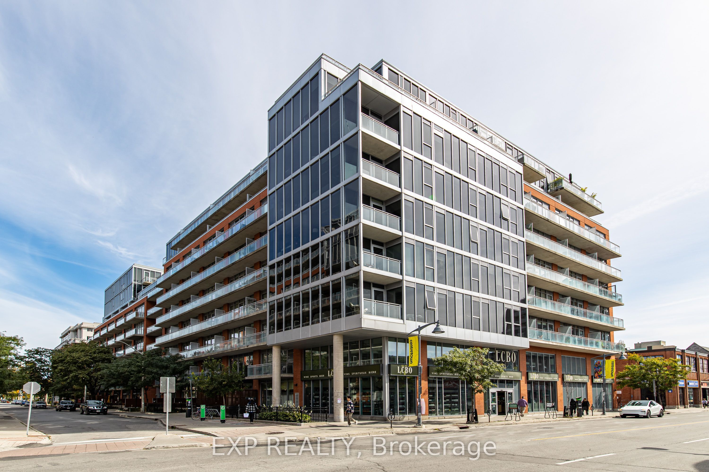 360 Mcleod Street 907 Property Photo 1