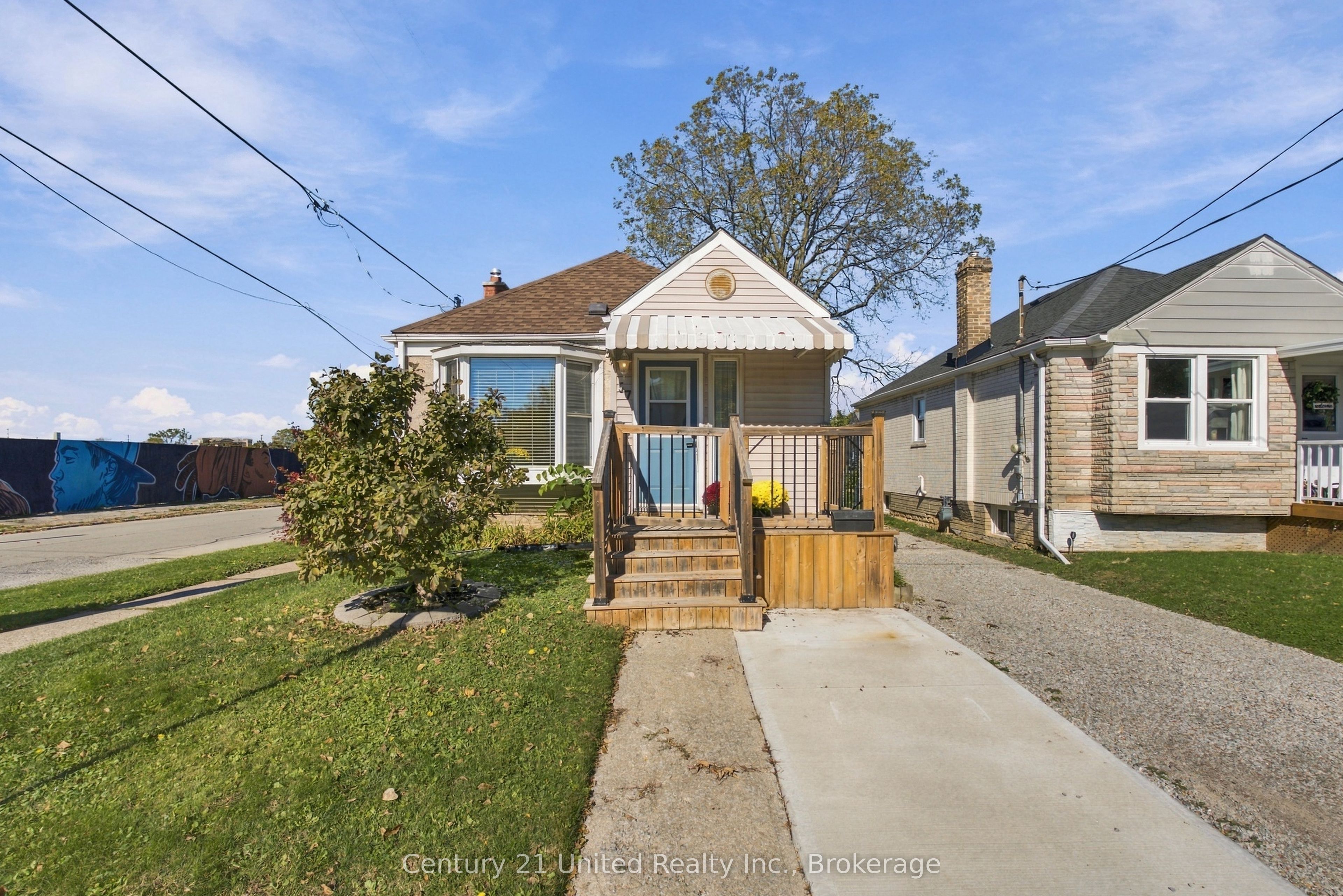 57 Sherwood Avenue Property Photo 3